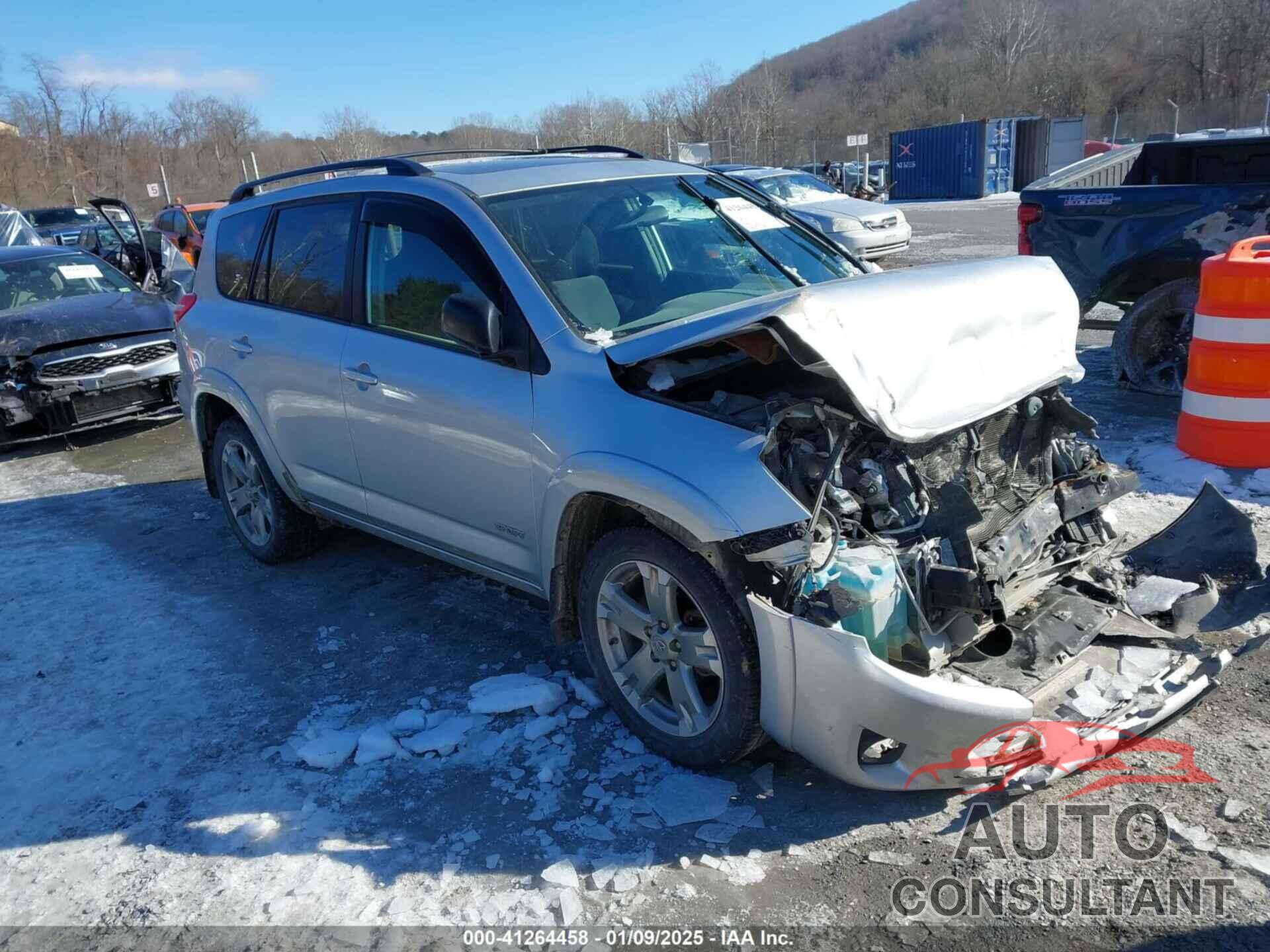 TOYOTA RAV4 2010 - JTMRF4DV0A5025519