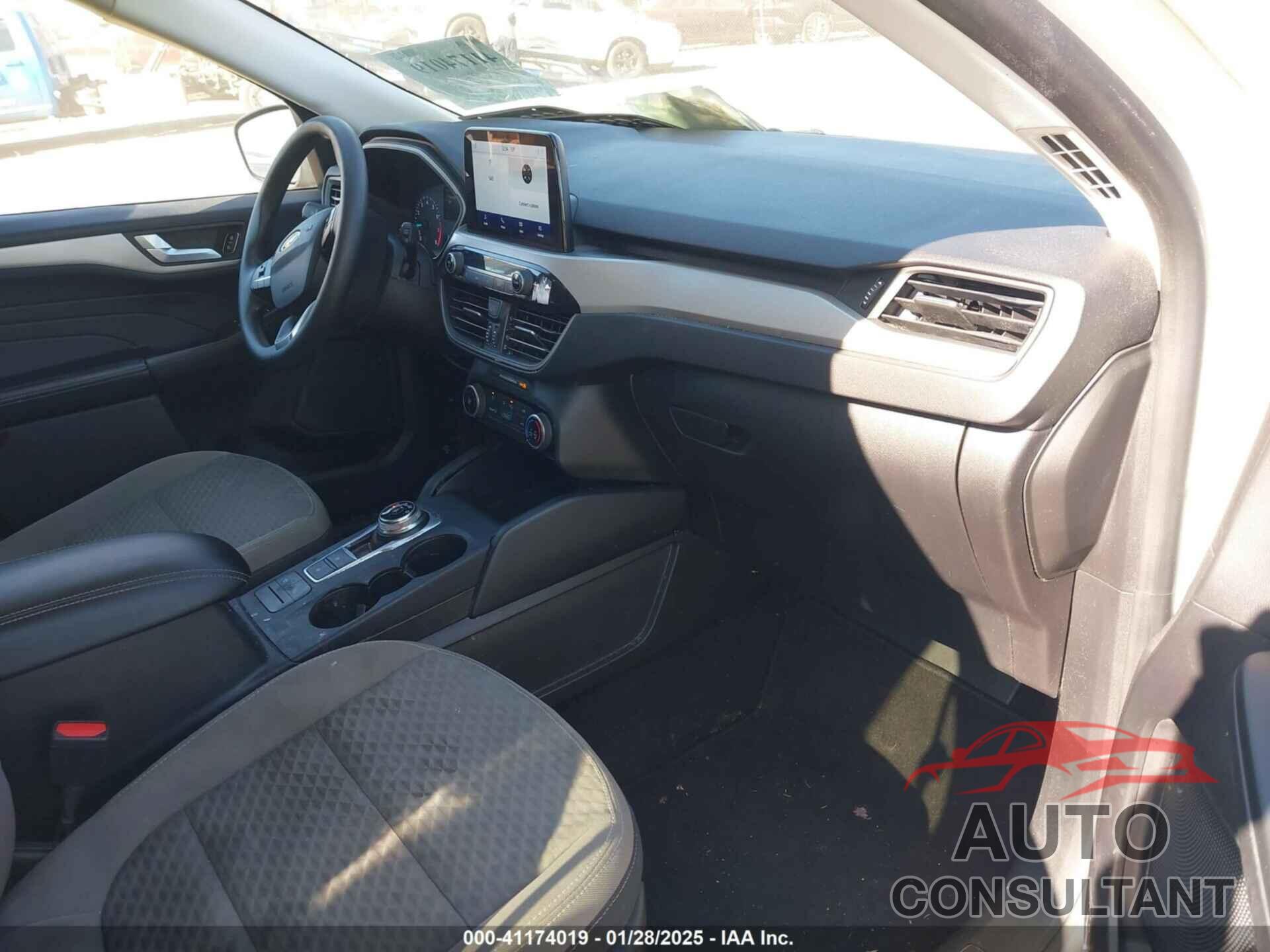 FORD ESCAPE 2021 - 1FMCU9G68MUB24978