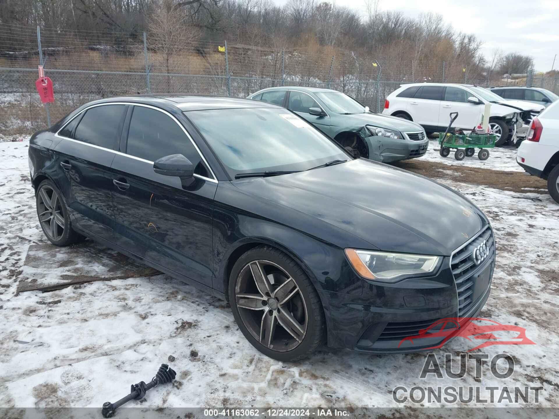 AUDI A3 2016 - WAUE8GFF8G1015804