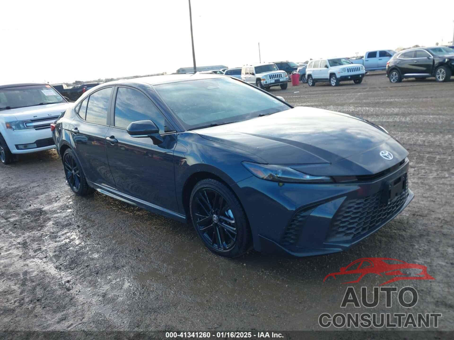 TOYOTA CAMRY 2025 - 4T1DAACK2SU051640