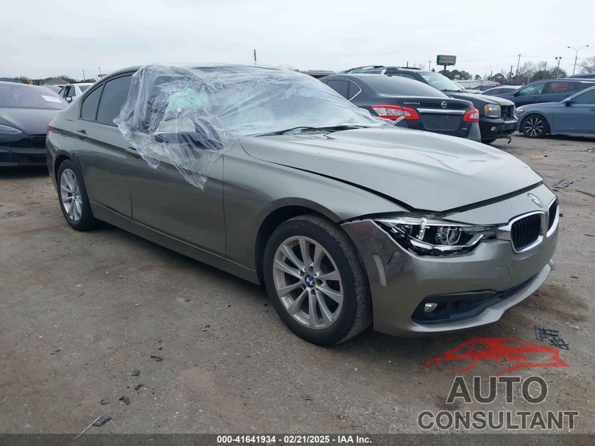 BMW 320I 2018 - WBA8E1G51JNU92342