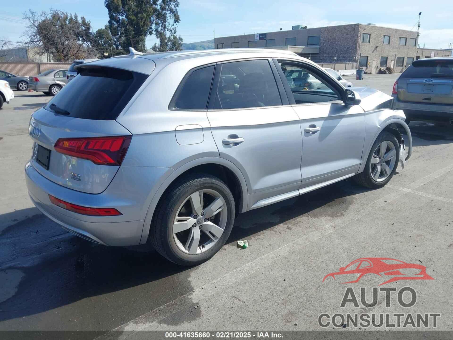 AUDI Q5 2018 - WA1ANAFY5J2198101