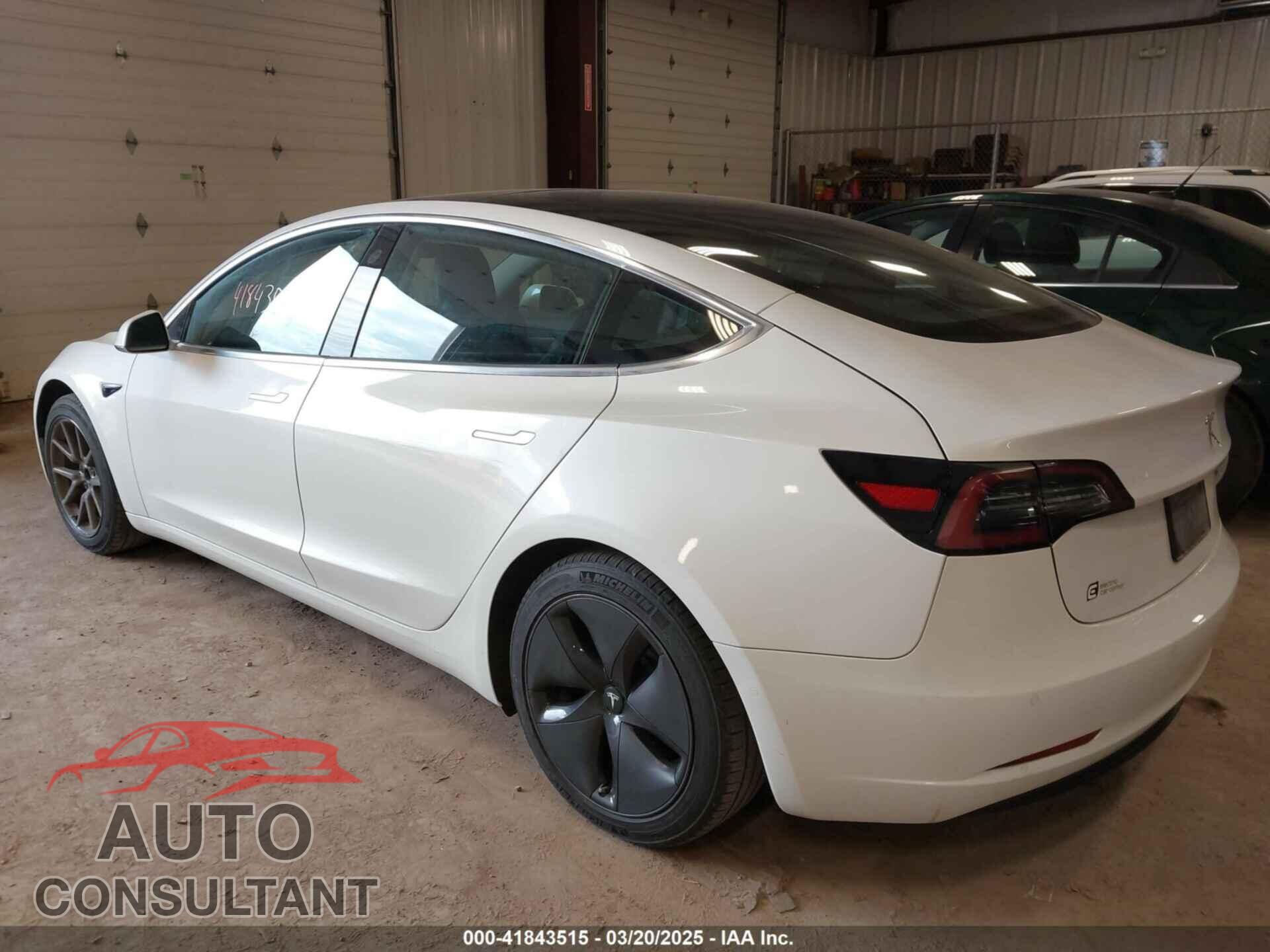 TESLA MODEL 3 2020 - 5YJ3E1EA4LF802207