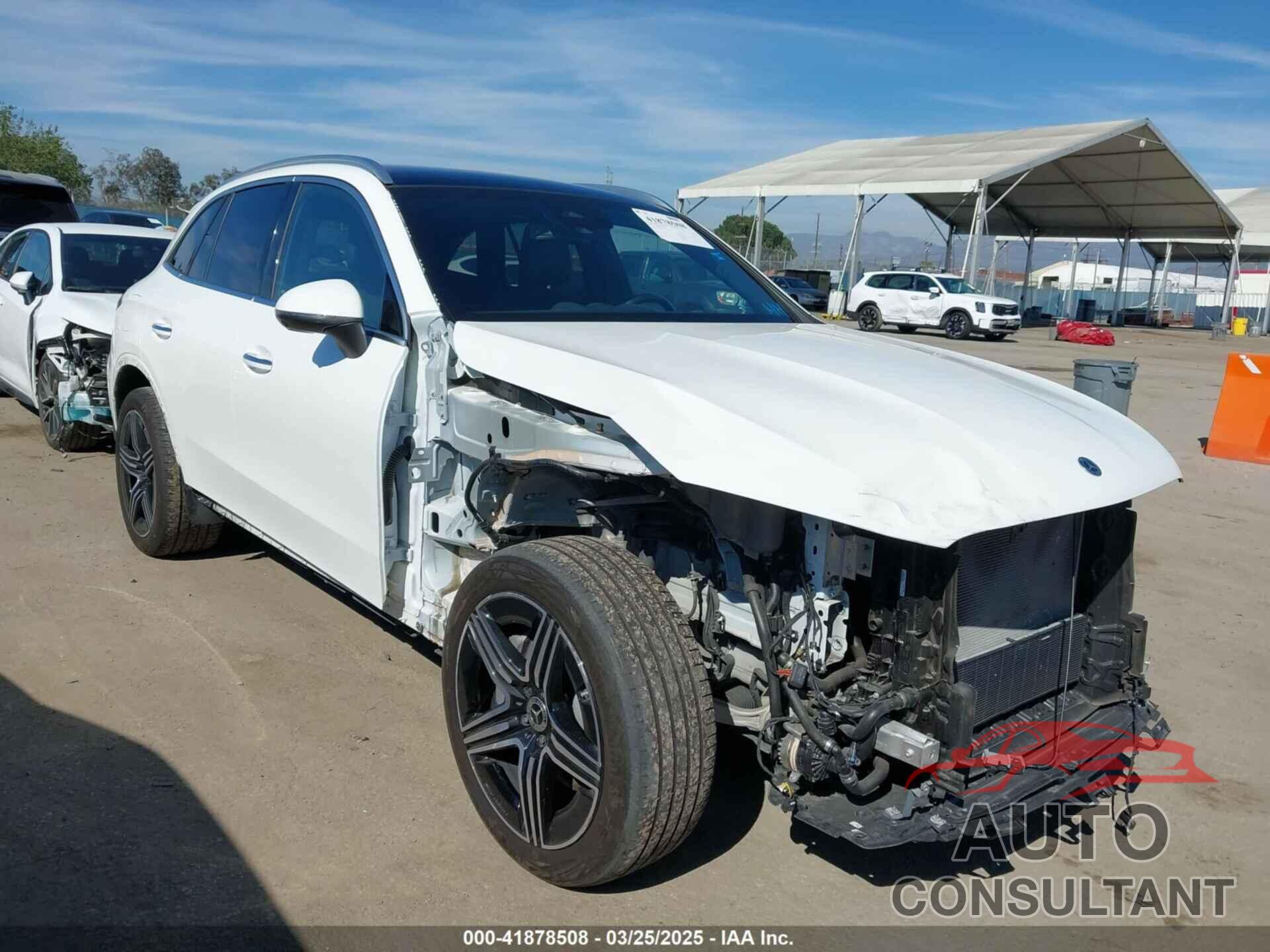 MERCEDES-BENZ GLC 300 2023 - W1NKM4GB4PF054476