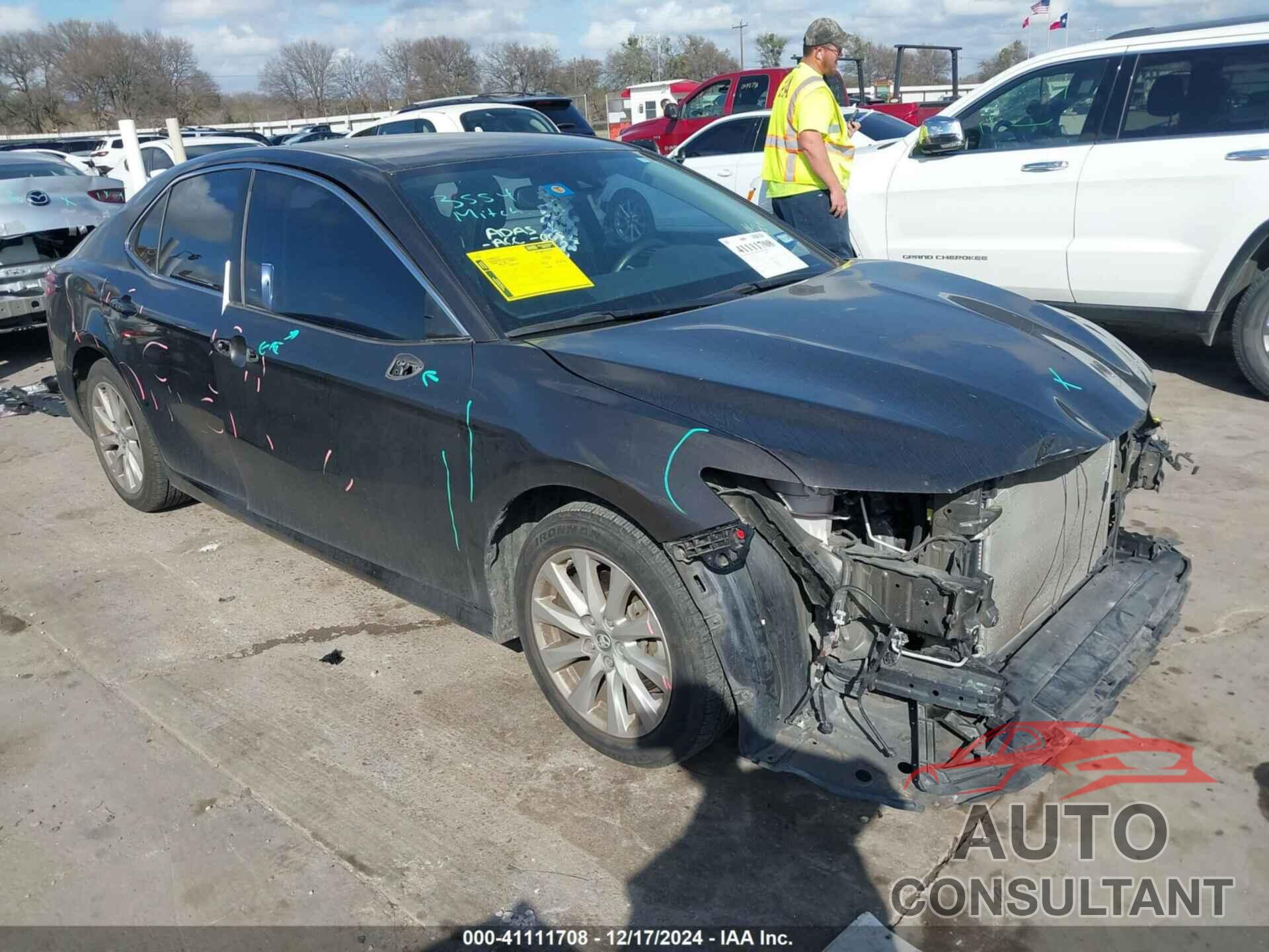 TOYOTA CAMRY 2019 - 4T1B11HK1KU785797