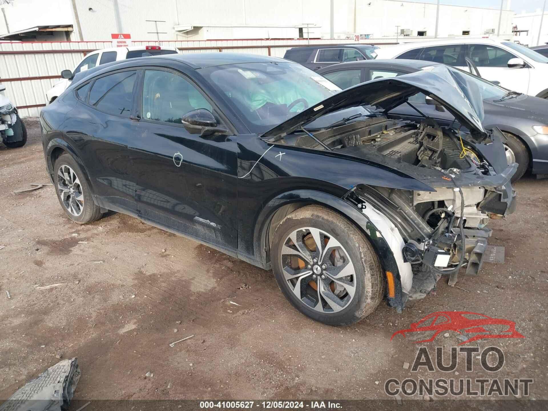 FORD MUSTANG MACH-E 2023 - 3FMTK3SU7PMA70106