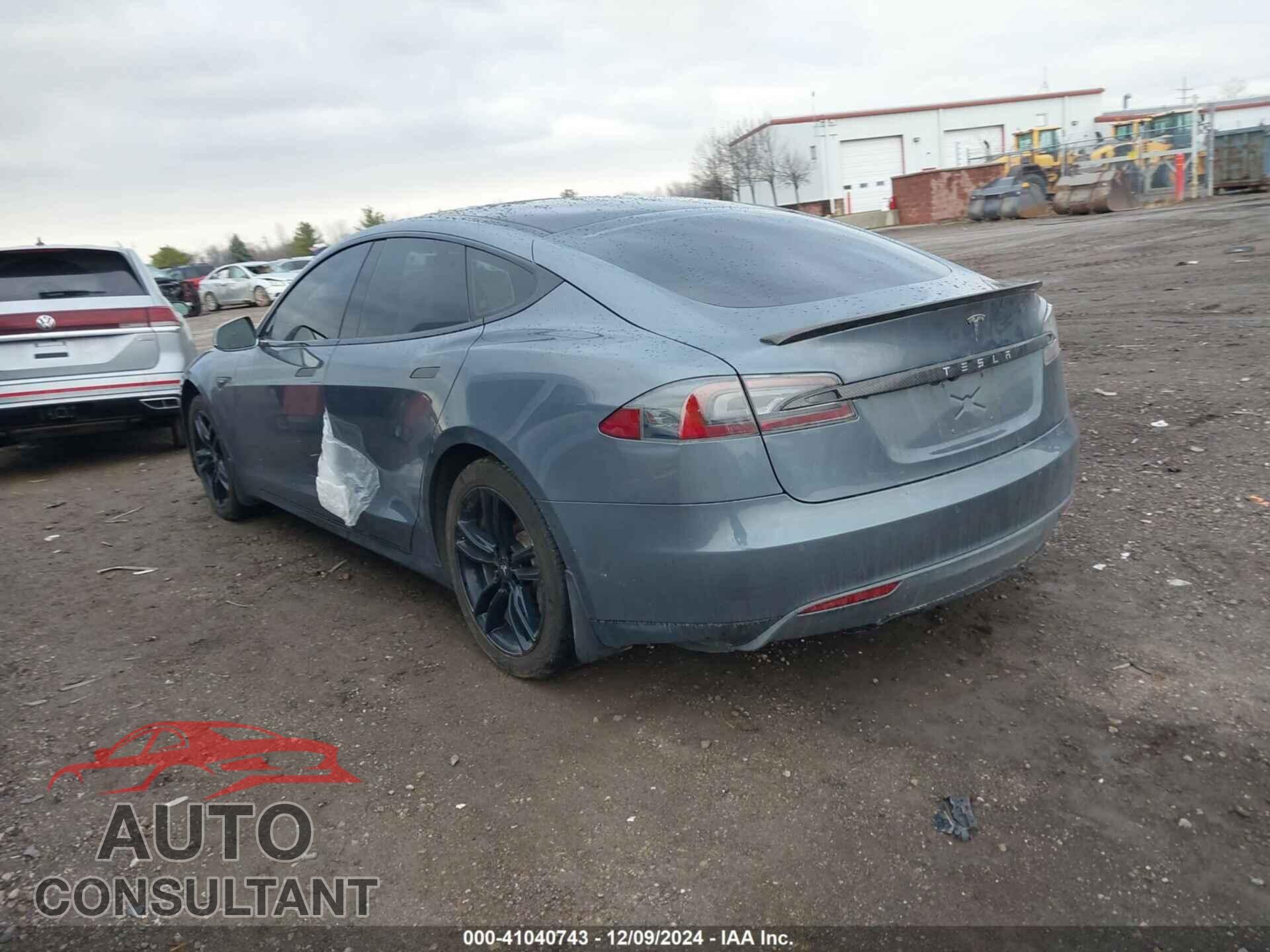 TESLA MODEL S 2013 - 5YJSA1CNXDFP23056