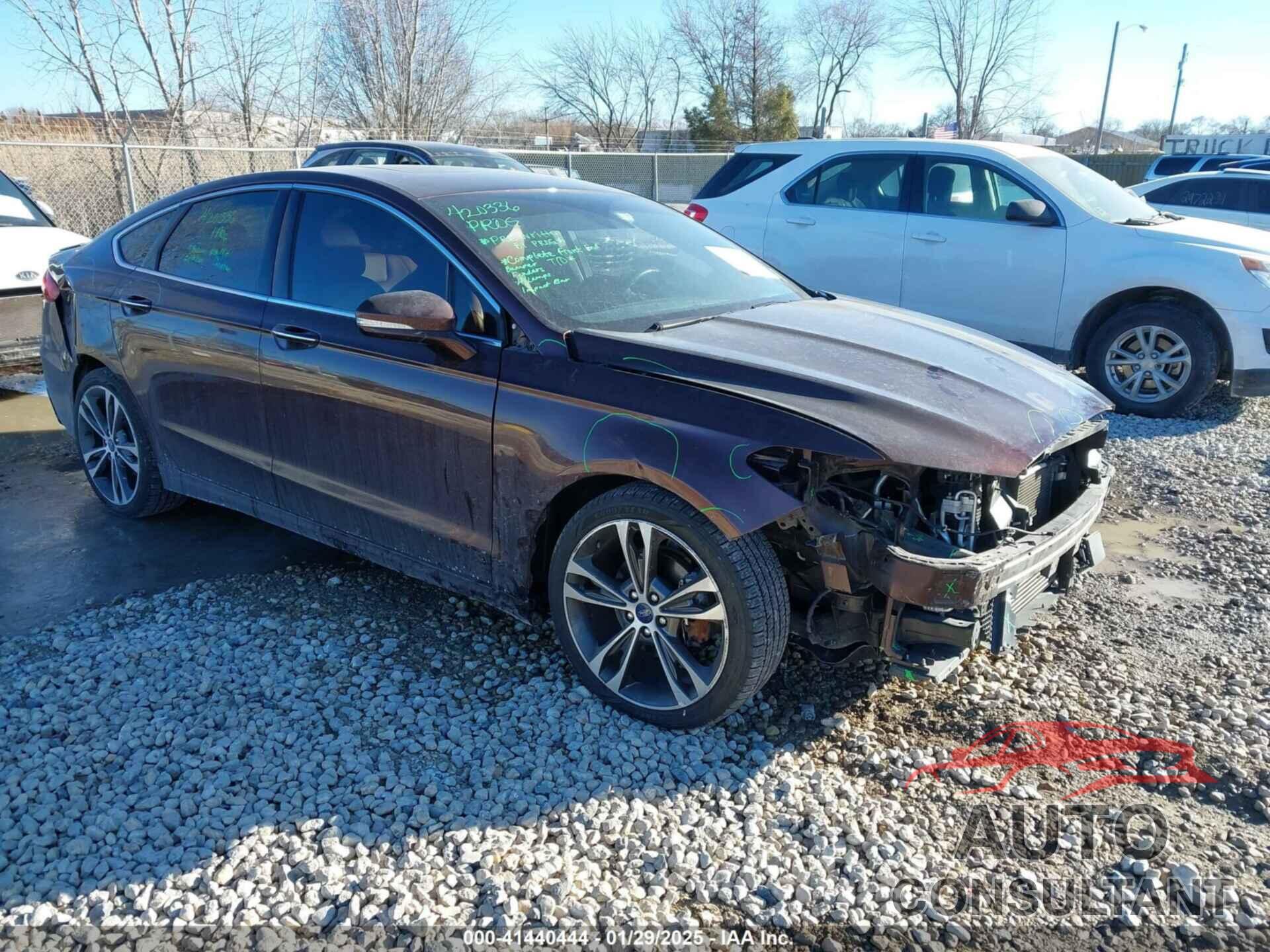 FORD FUSION 2019 - 3FA6P0D96KR100577