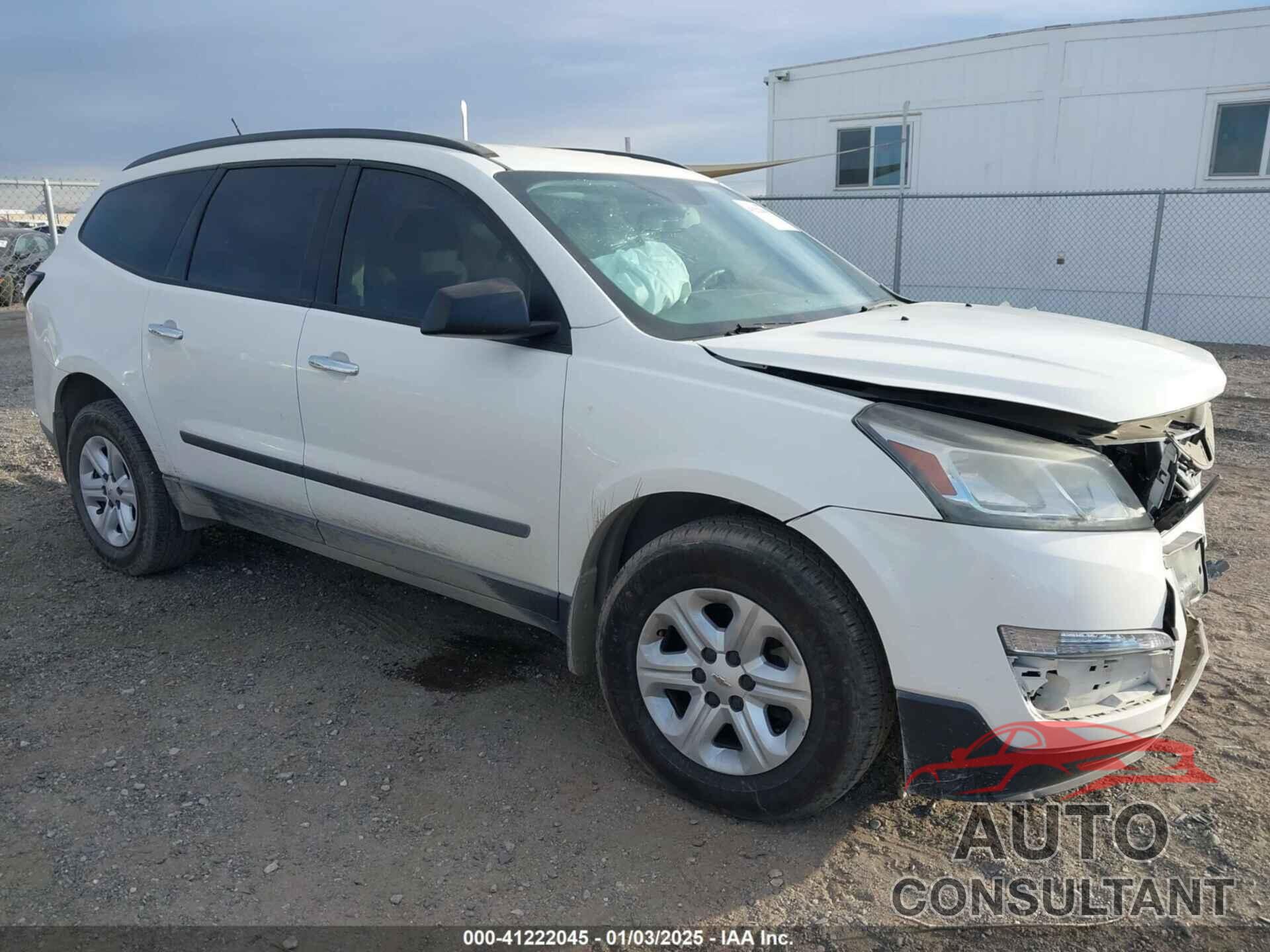 CHEVROLET TRAVERSE 2015 - 1GNKRFED8FJ210773