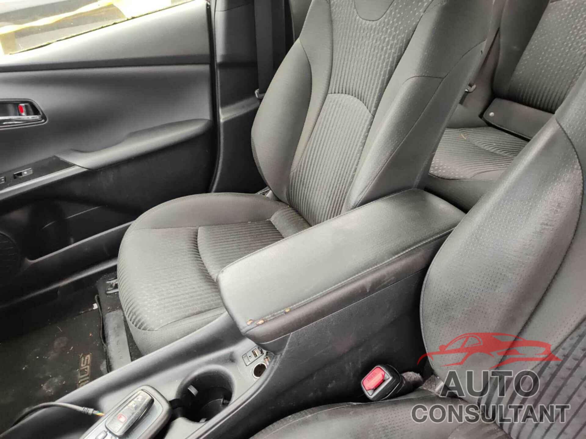 TOYOTA PRIUS 2017 - JTDKBRFU3H3024885