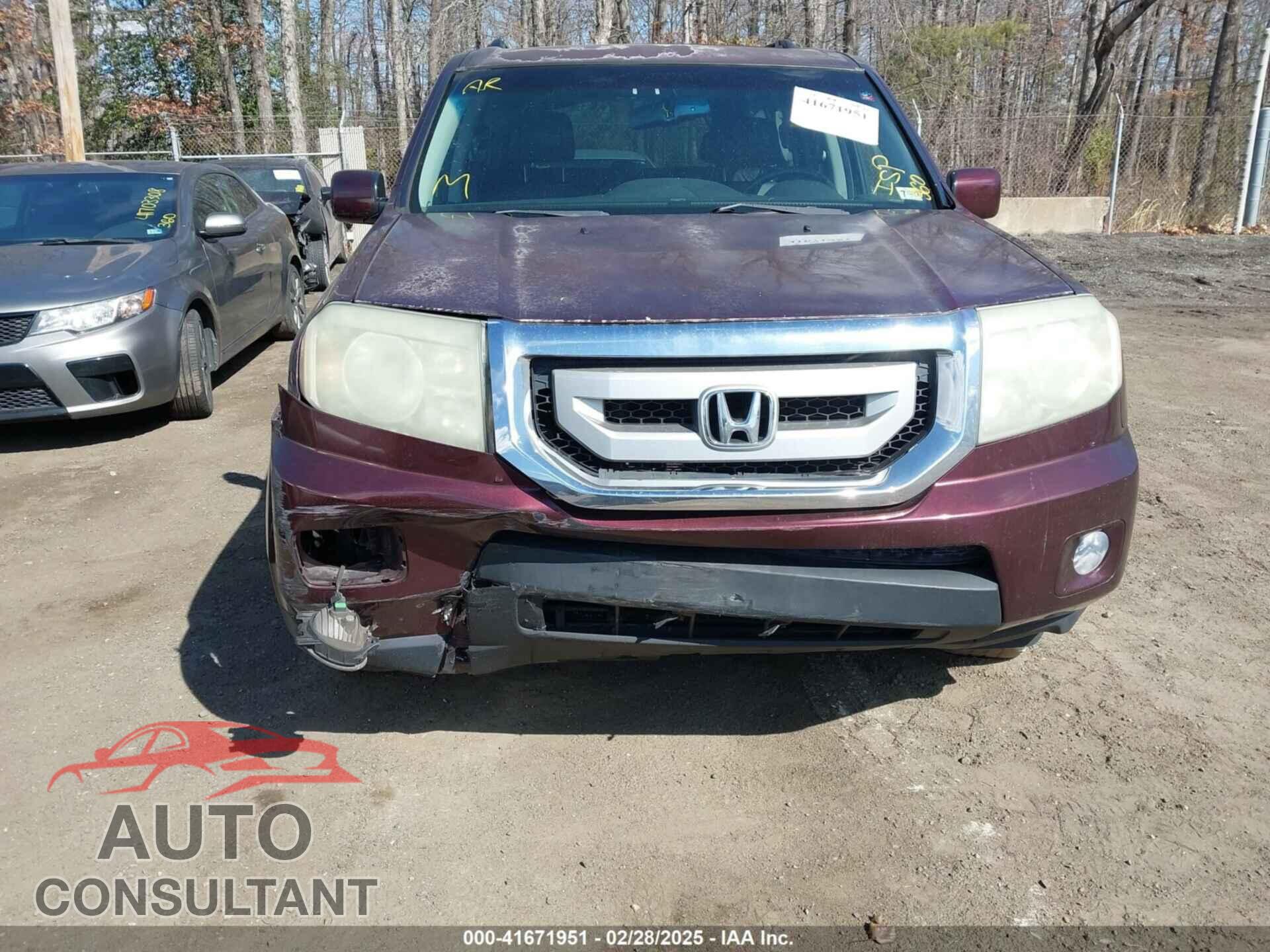 HONDA PILOT 2011 - 5FNYF4H75BB059592