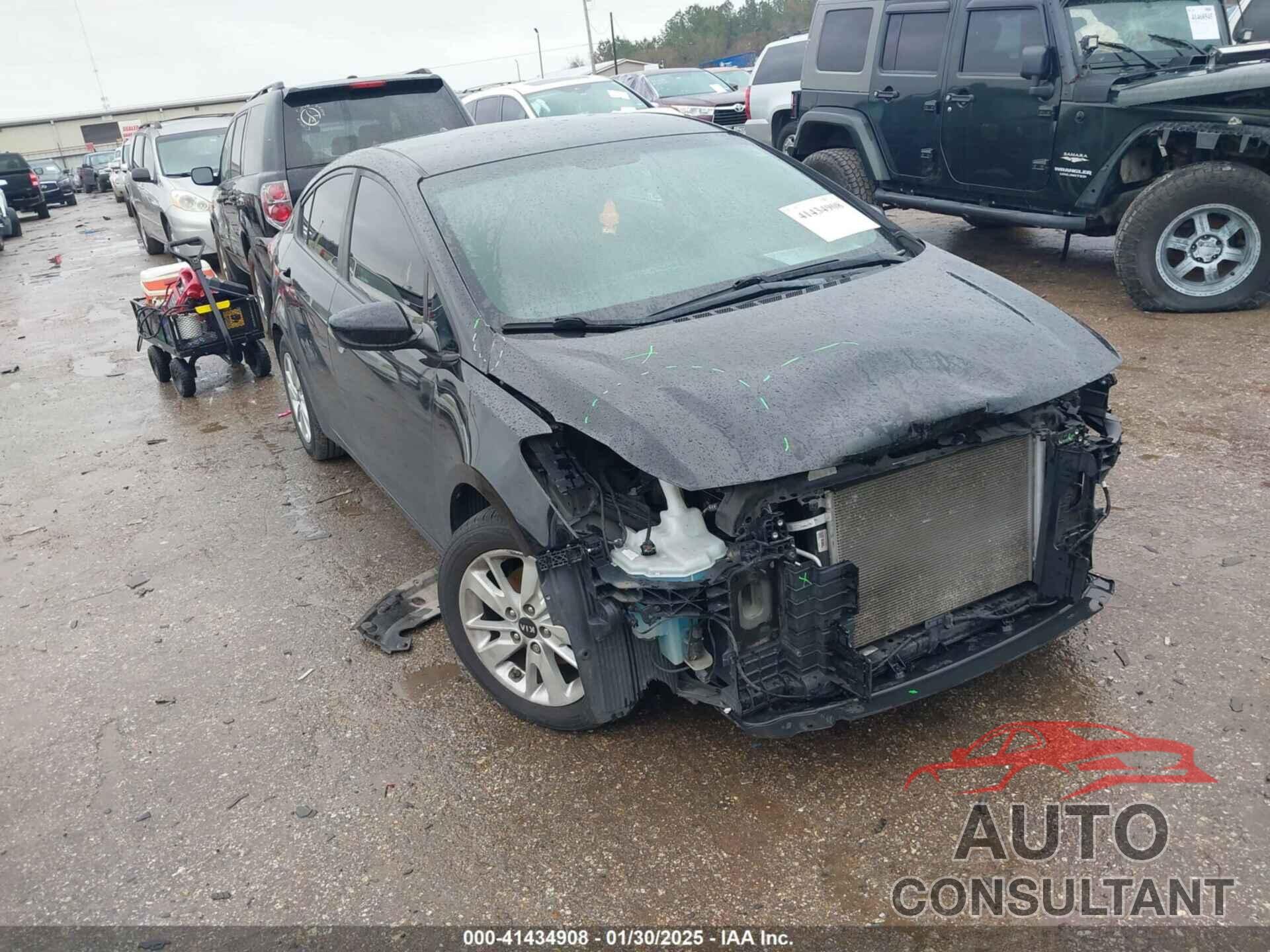 KIA FORTE 2018 - 3KPFL4A70JE249184