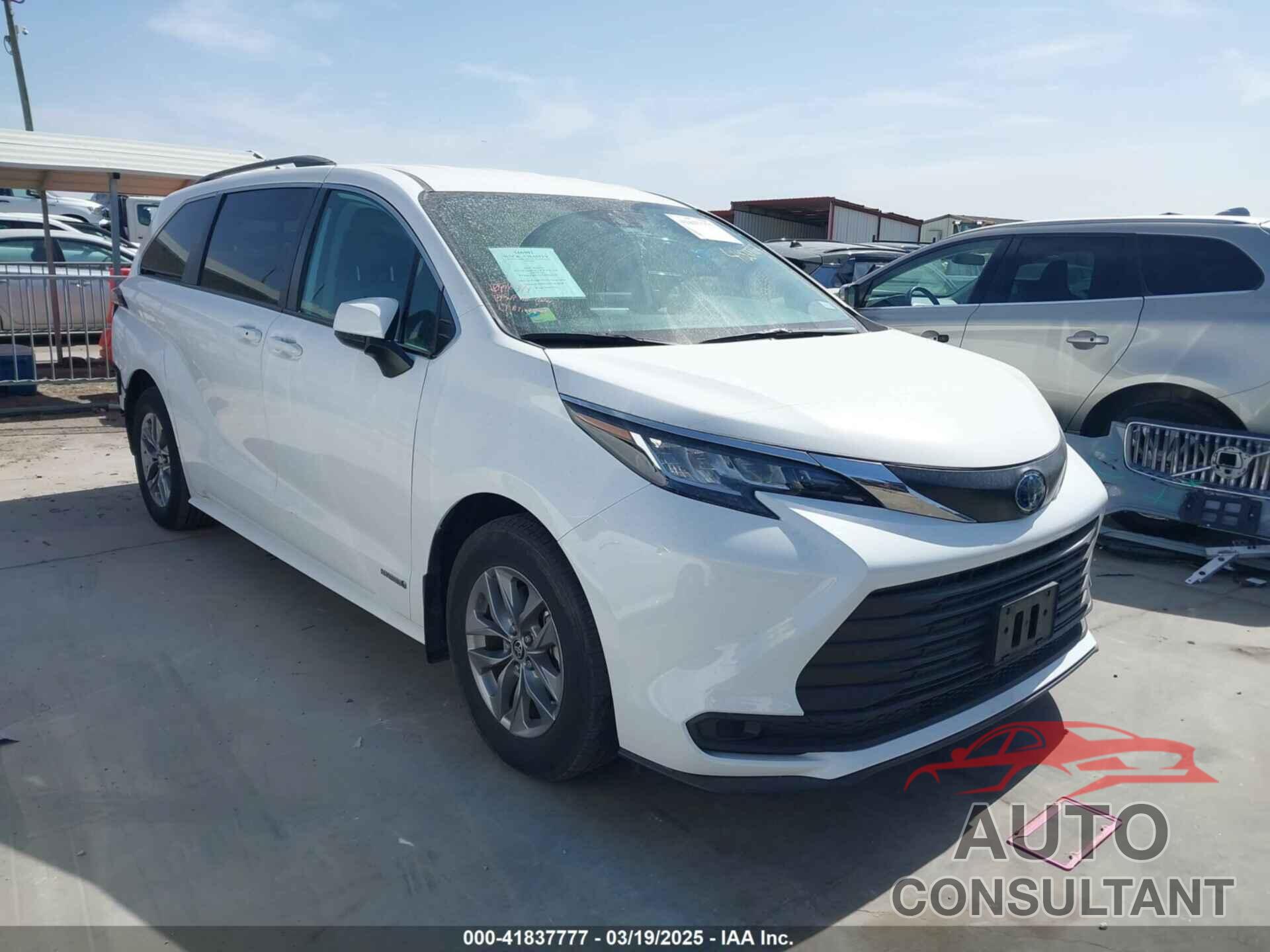 TOYOTA SIENNA 2021 - 5TDKRKEC5MS034743