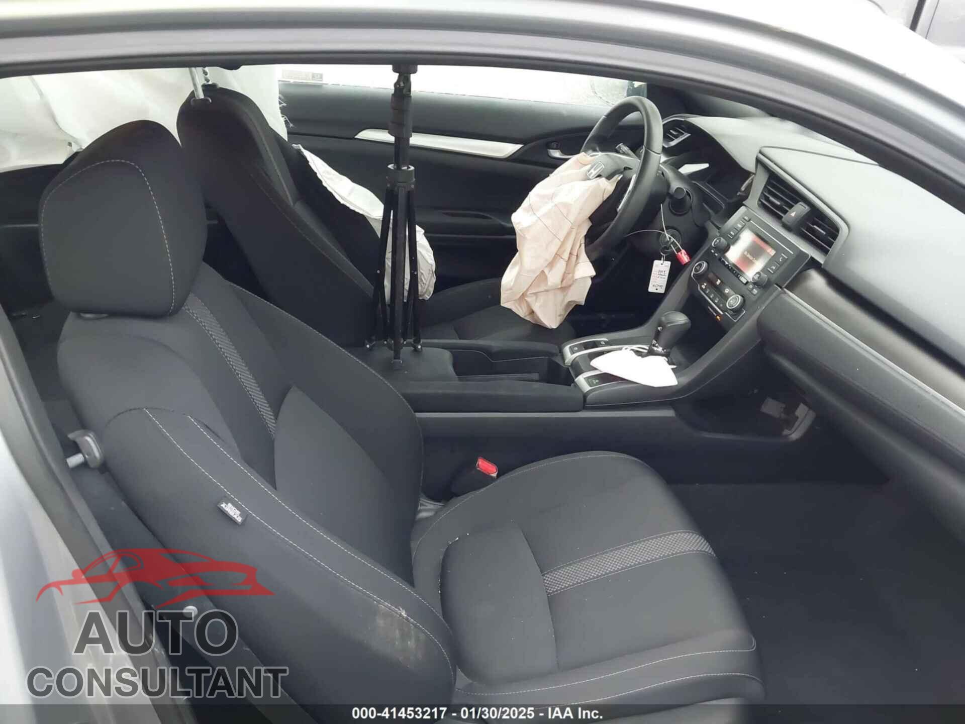 HONDA CIVIC 2019 - 2HGFC4B65KH306041