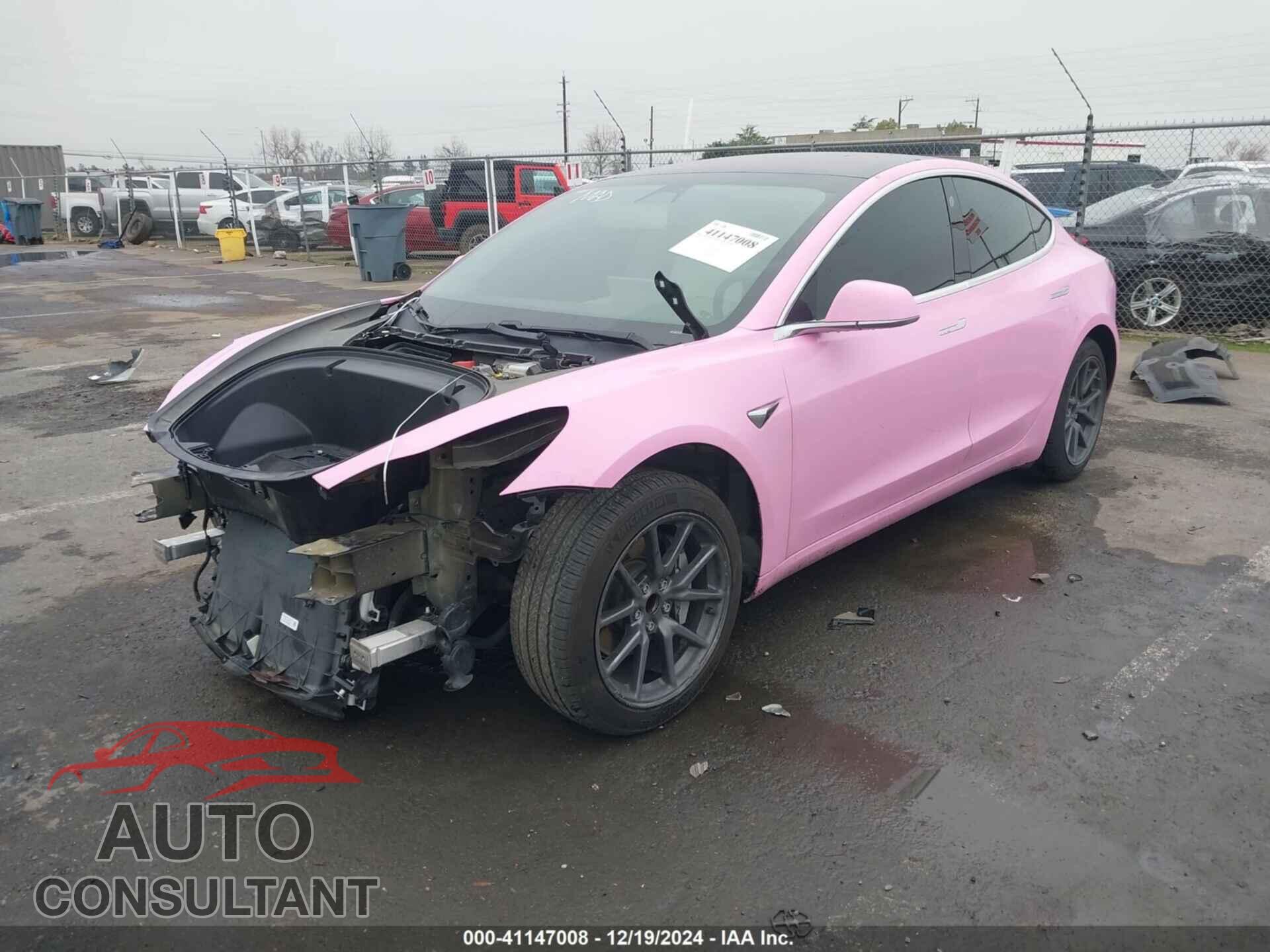TESLA MODEL 3 2019 - 5YJ3E1EA7KF301729