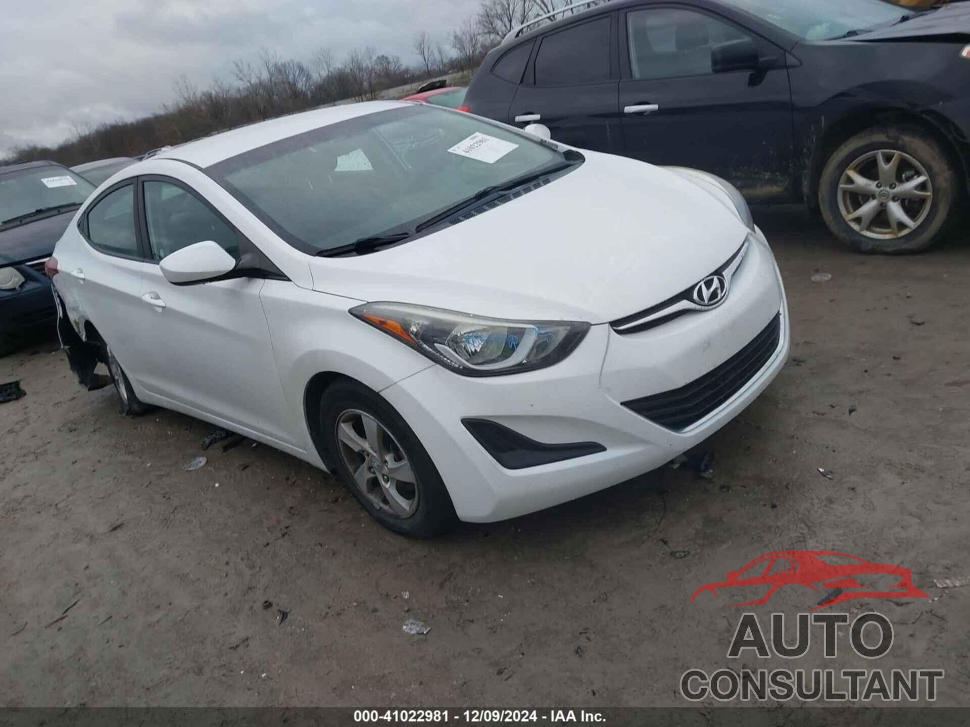 HYUNDAI ELANTRA 2015 - 5NPDH4AE2FH580326