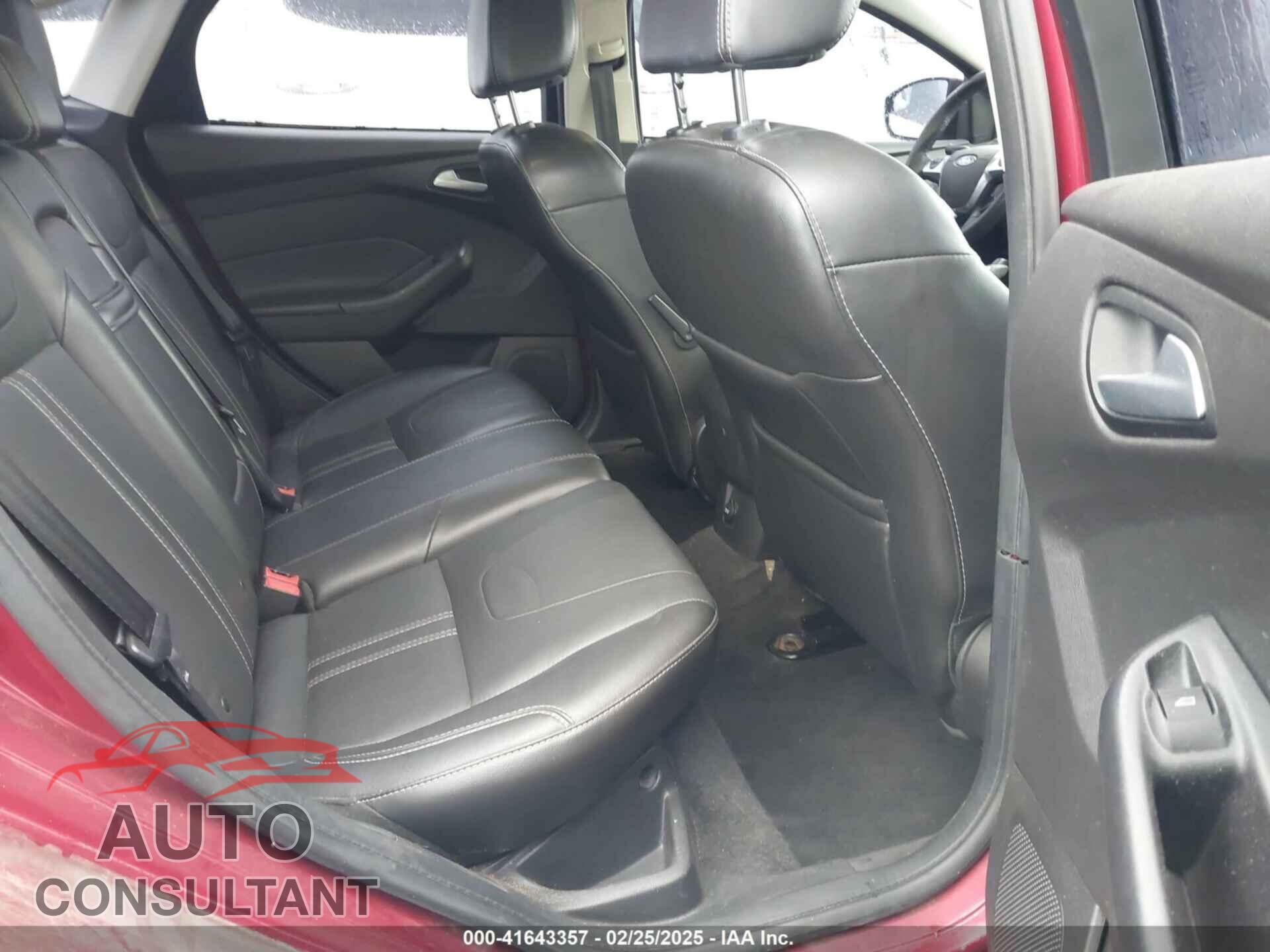 FORD FOCUS 2013 - 1FADP3F23DL292261