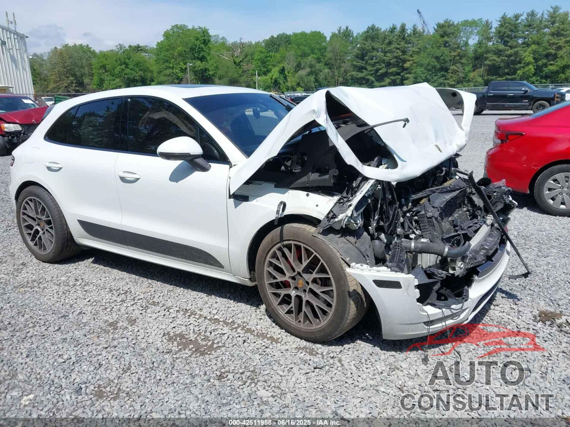 PORSCHE MACAN 2017 - WP1AG2A58HLB50100