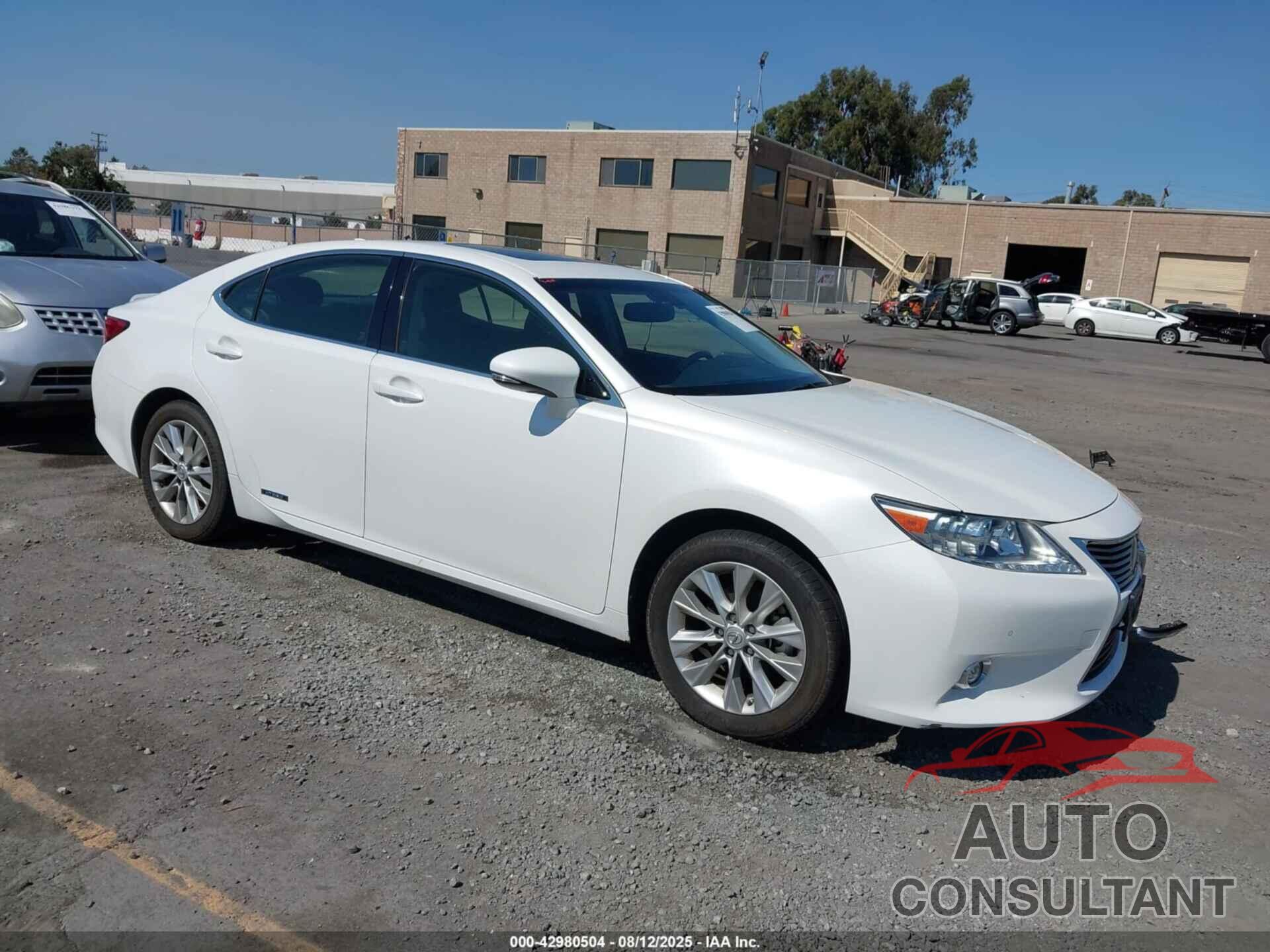 LEXUS ES 300H 2015 - JTHBW1GG4F2100002