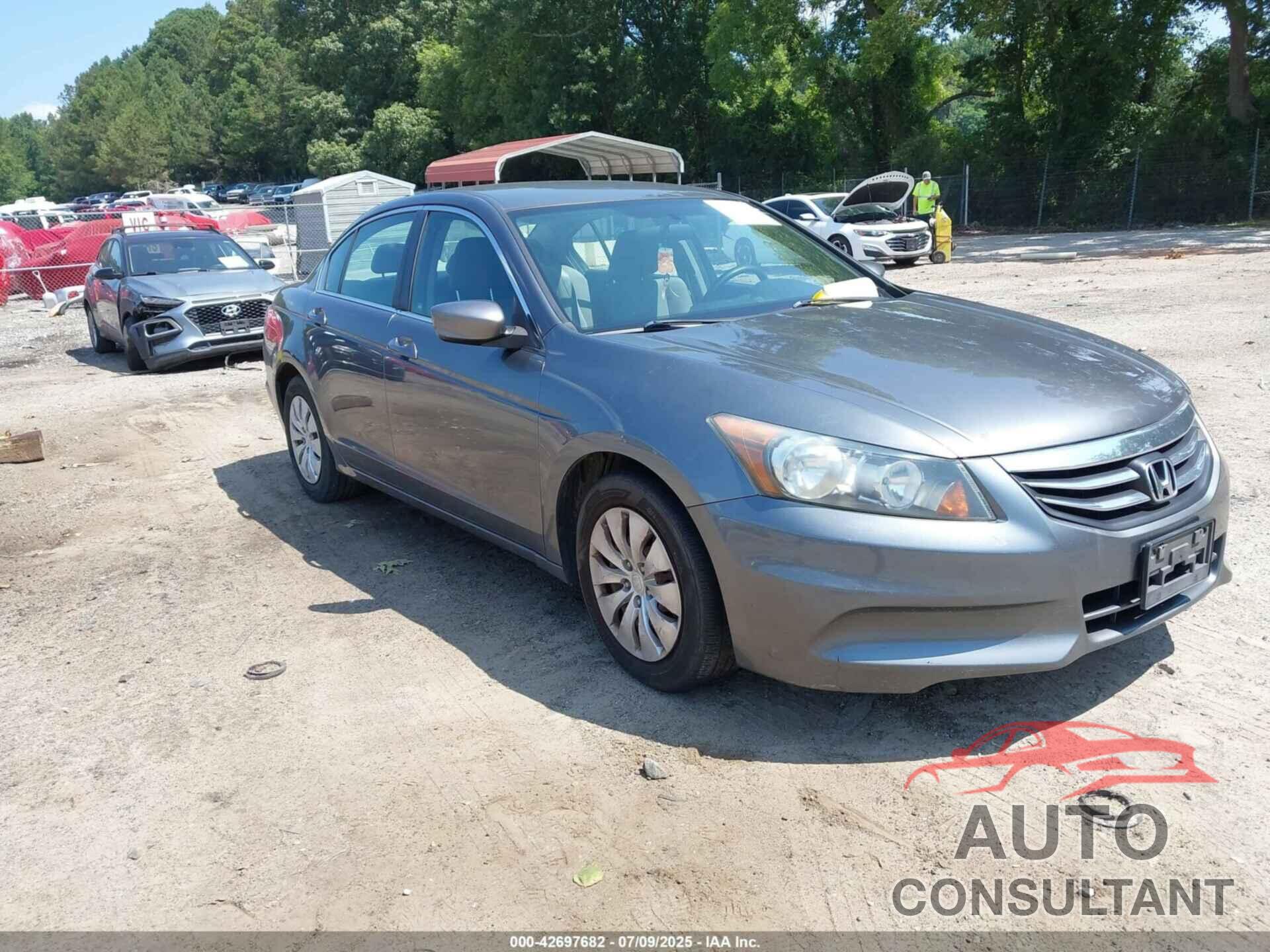HONDA ACCORD 2011 - 1HGCP2F35BA044161