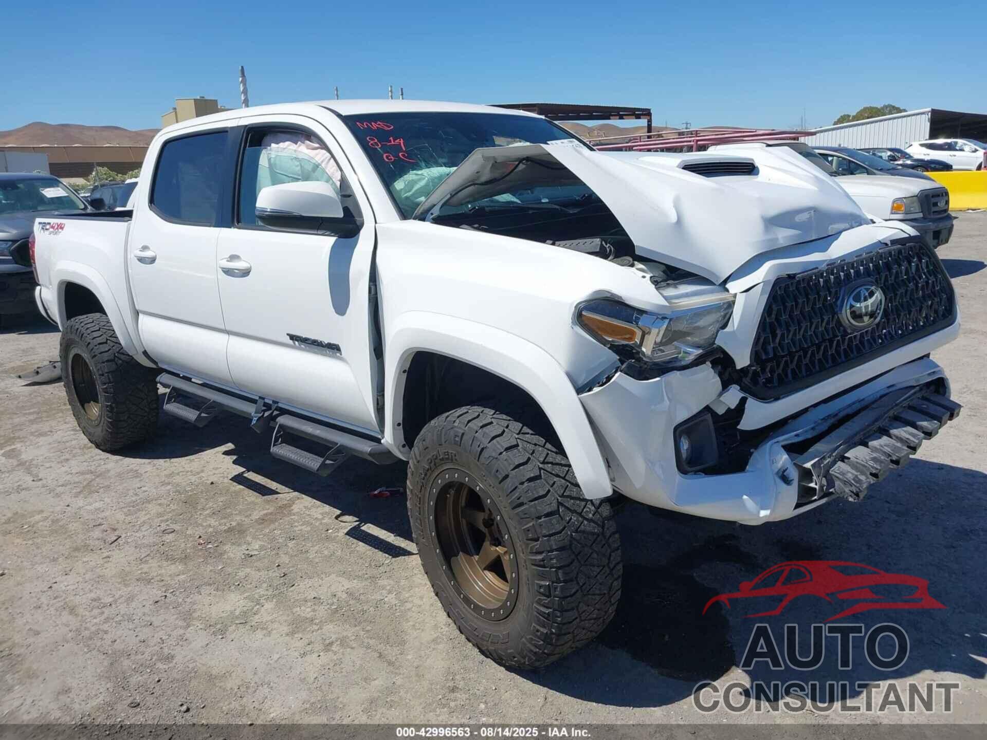 TOYOTA TACOMA 2019 - 3TMCZ5AN4KM225757