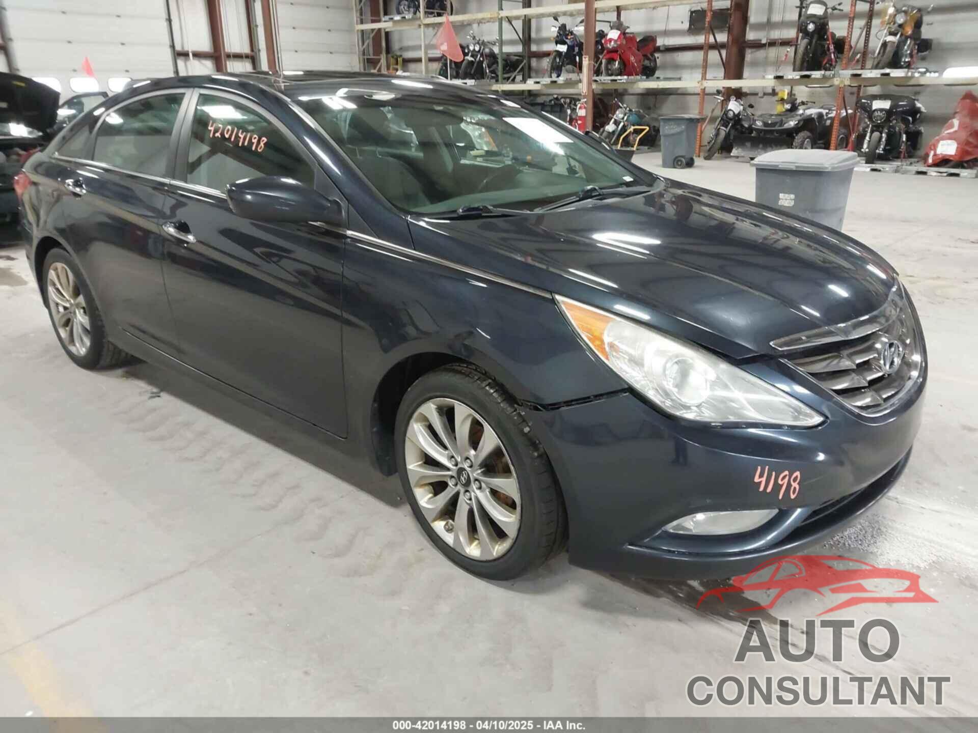 HYUNDAI SONATA 2011 - 5NPEC4AB6BH260039