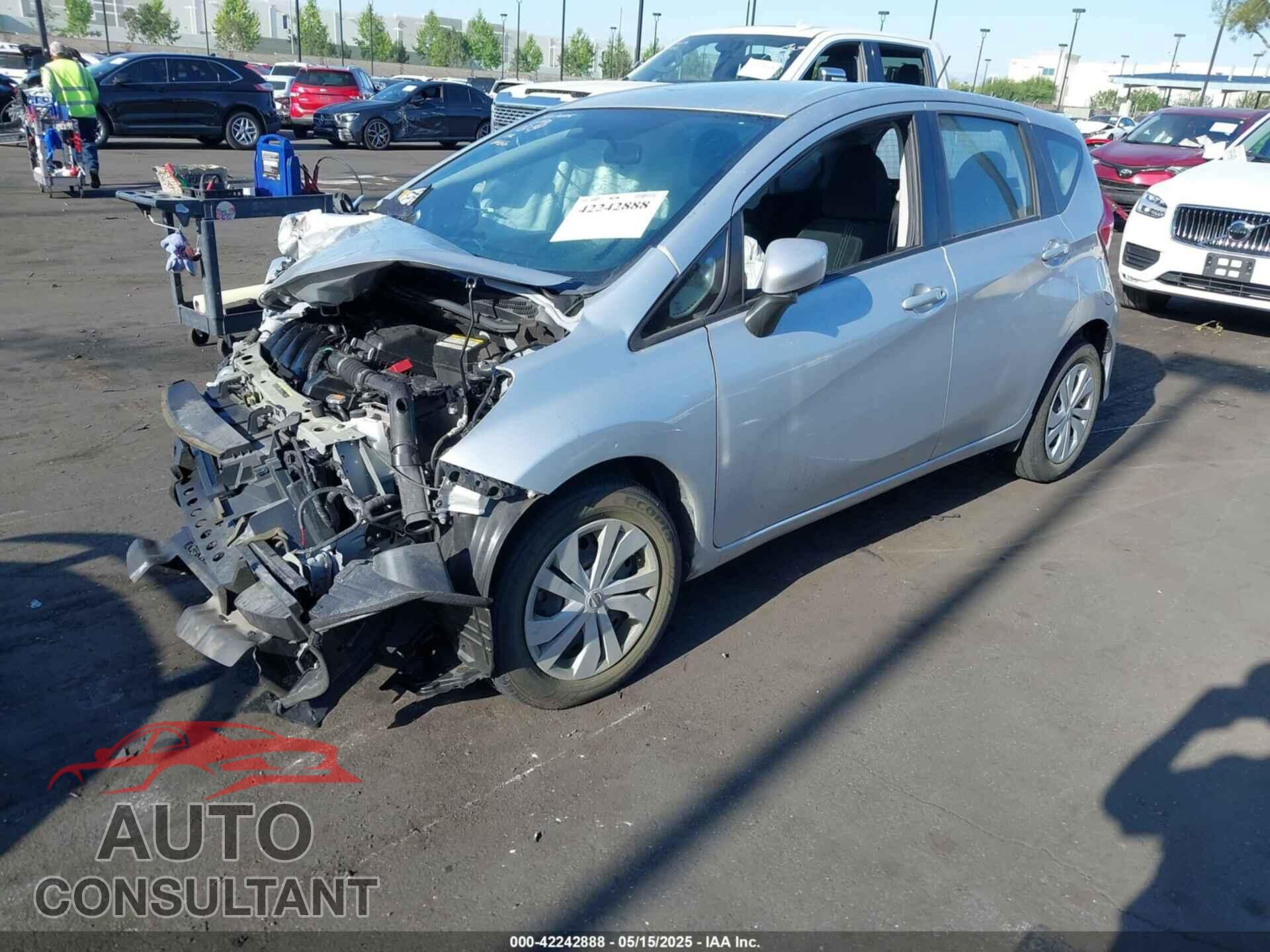NISSAN VERSA NOTE 2017 - 3N1CE2CP4HL354852