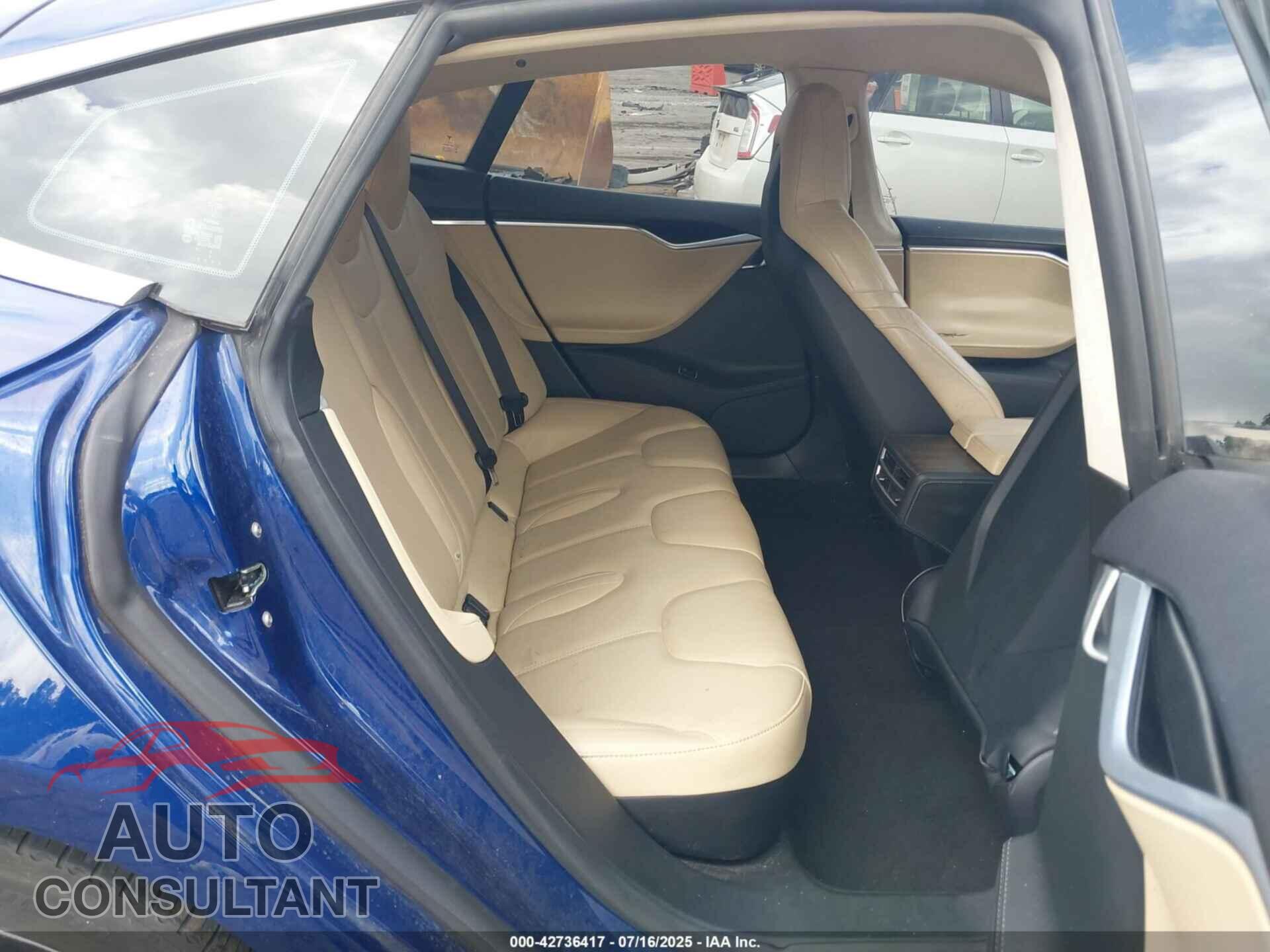 TESLA MODEL S 2015 - 5YJSA1S26FF094342