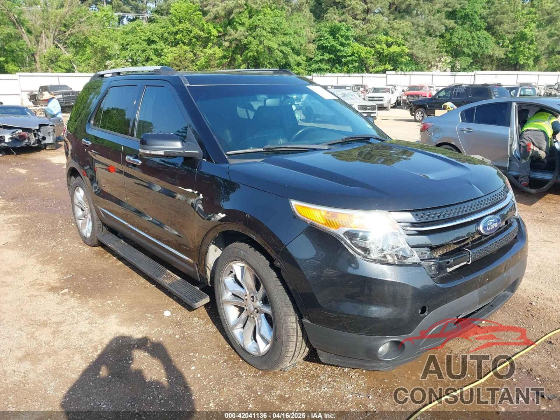 FORD EXPLORER 2013 - 1FM5K7F89DGA37515