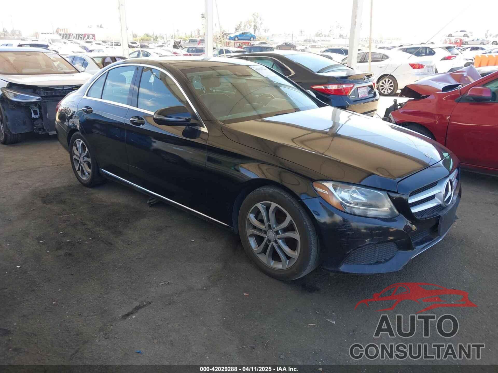 MERCEDES-BENZ C 300 2016 - 55SWF4JB1GU127964