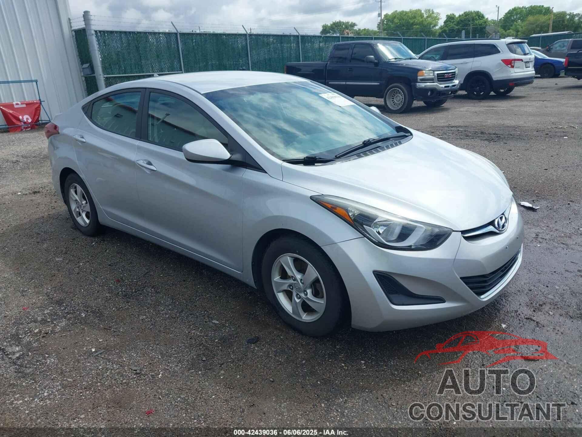 HYUNDAI ELANTRA 2014 - 5NPDH4AE3EH523485