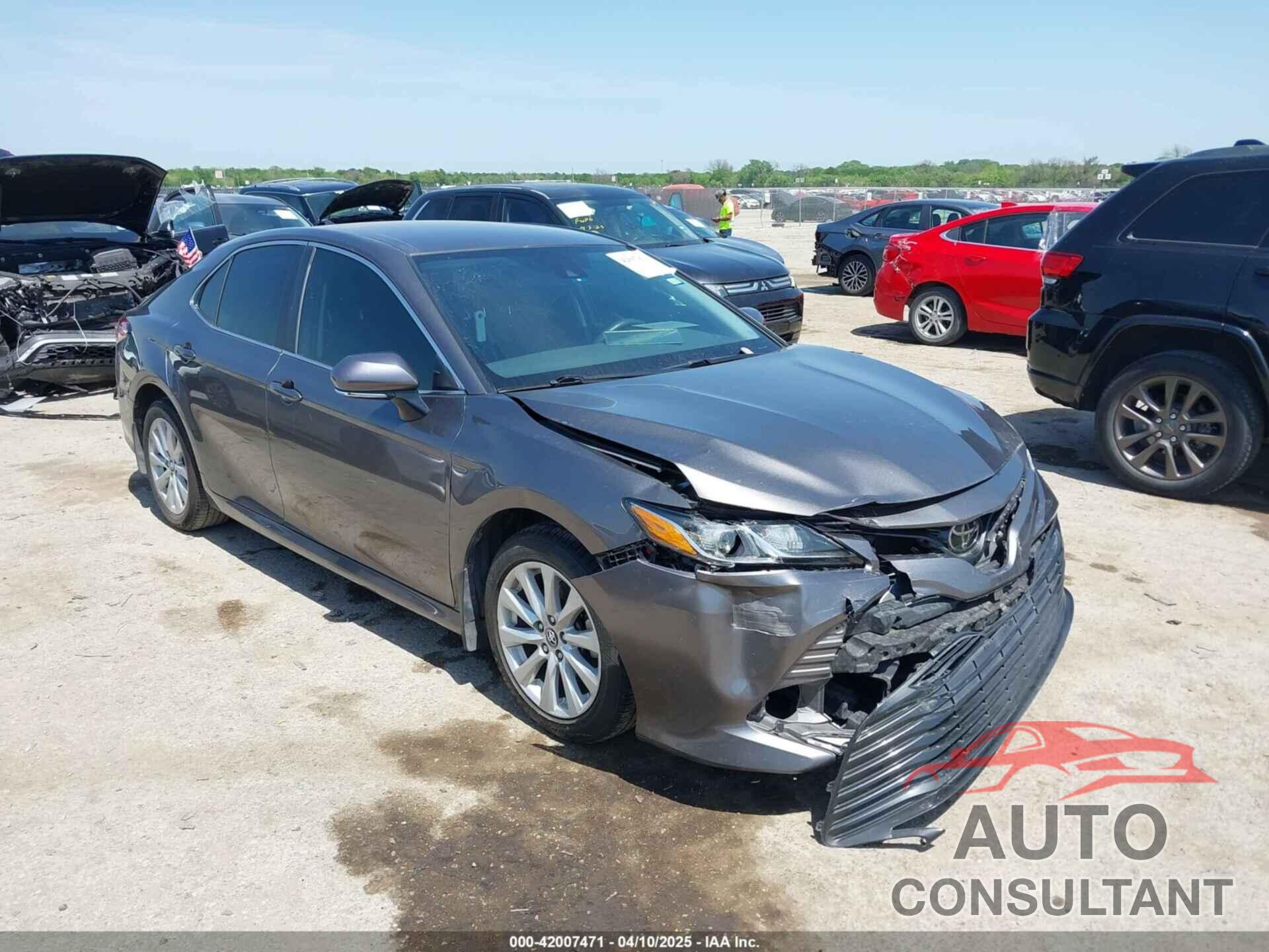 TOYOTA CAMRY 2020 - 4T1L11AK0LU858514