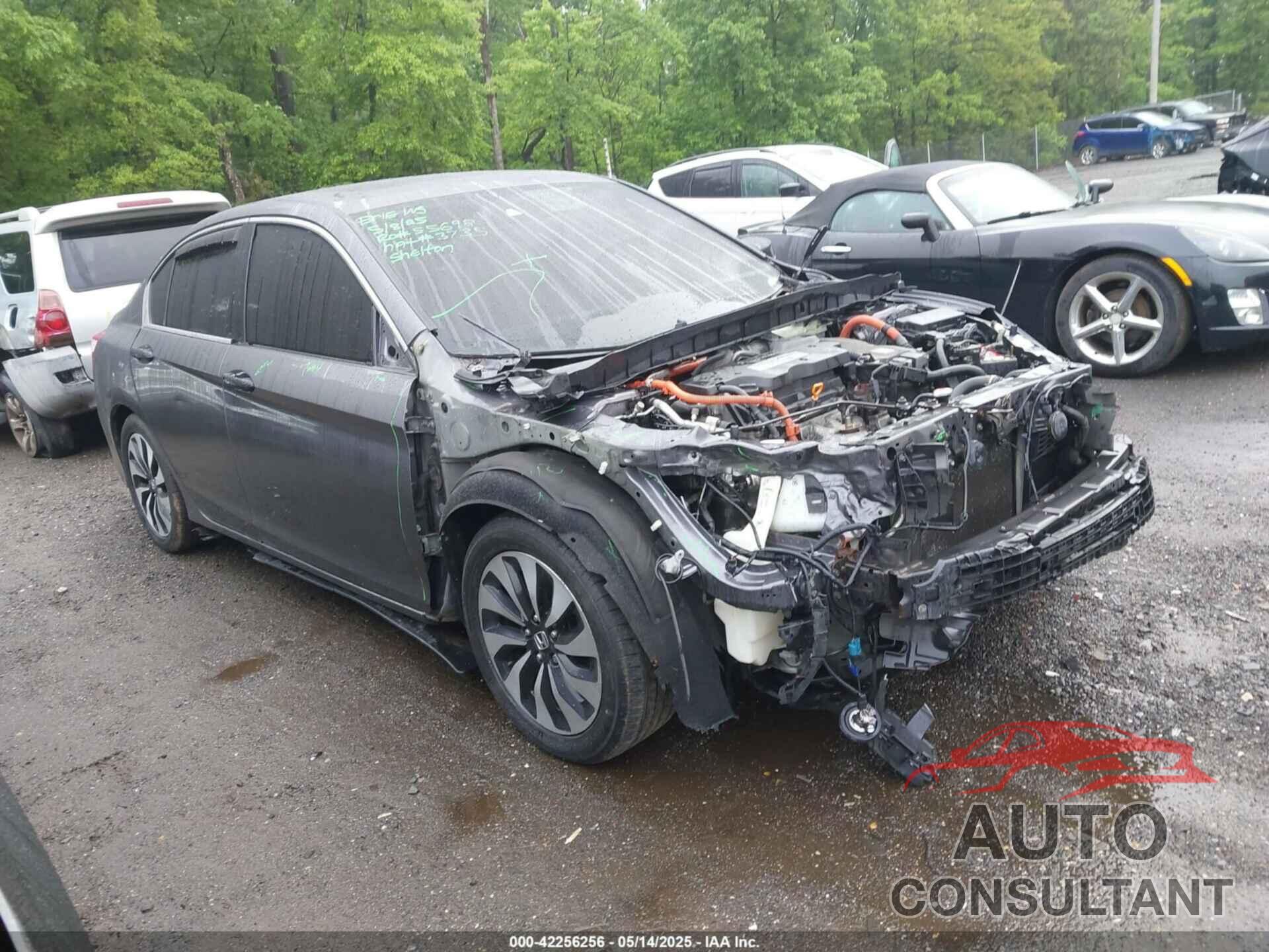 HONDA ACCORD 2017 - JHMCR6F50HC022730