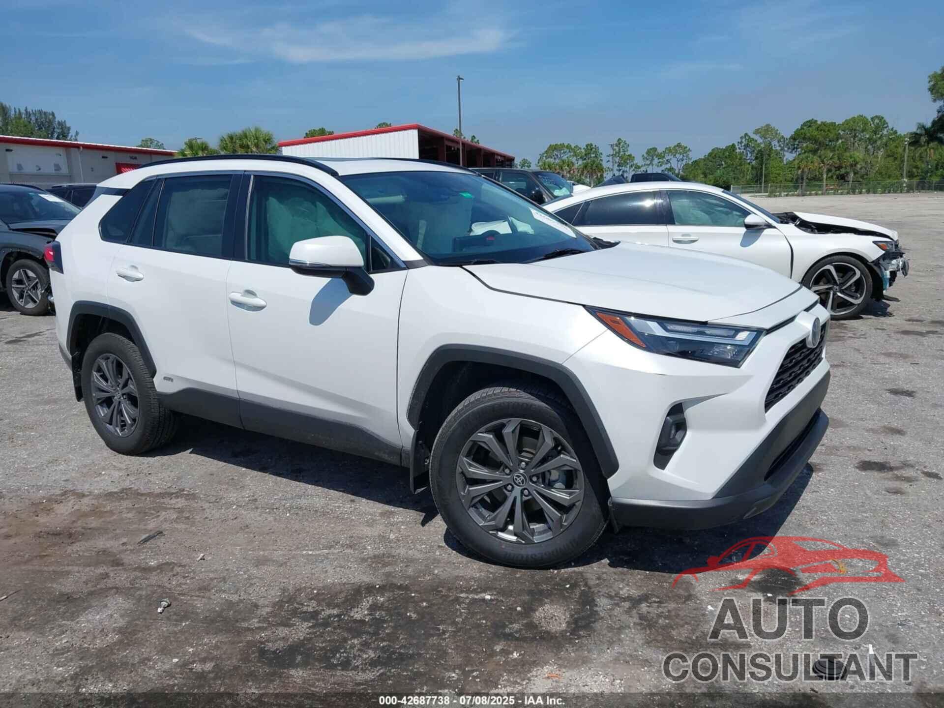 TOYOTA RAV4 HYBRID 2024 - 4T3B6RFV5RU145204