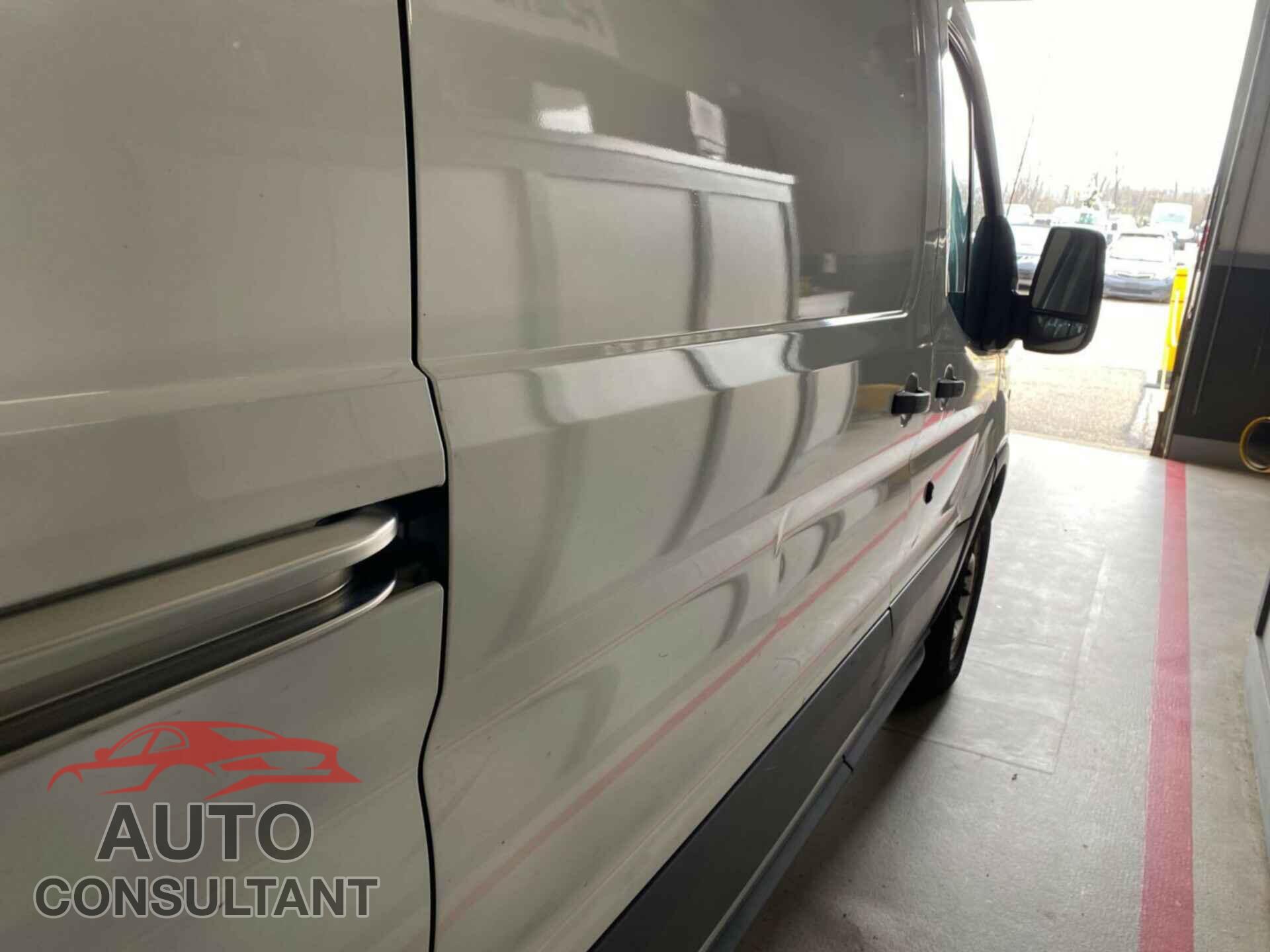 FORD TRANSIT 2015 - 1FTNE2YM1FKB29985