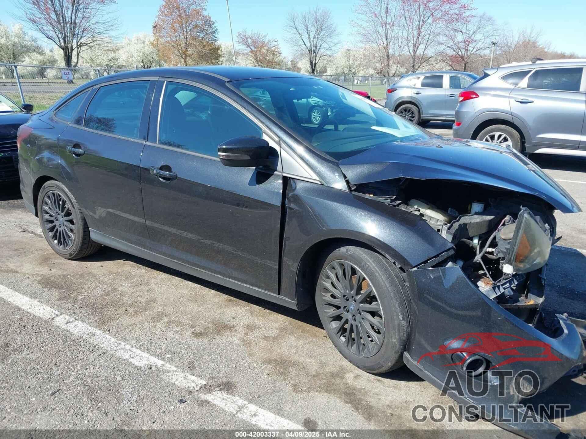 FORD FOCUS 2012 - 1FAHP3J20CL480016
