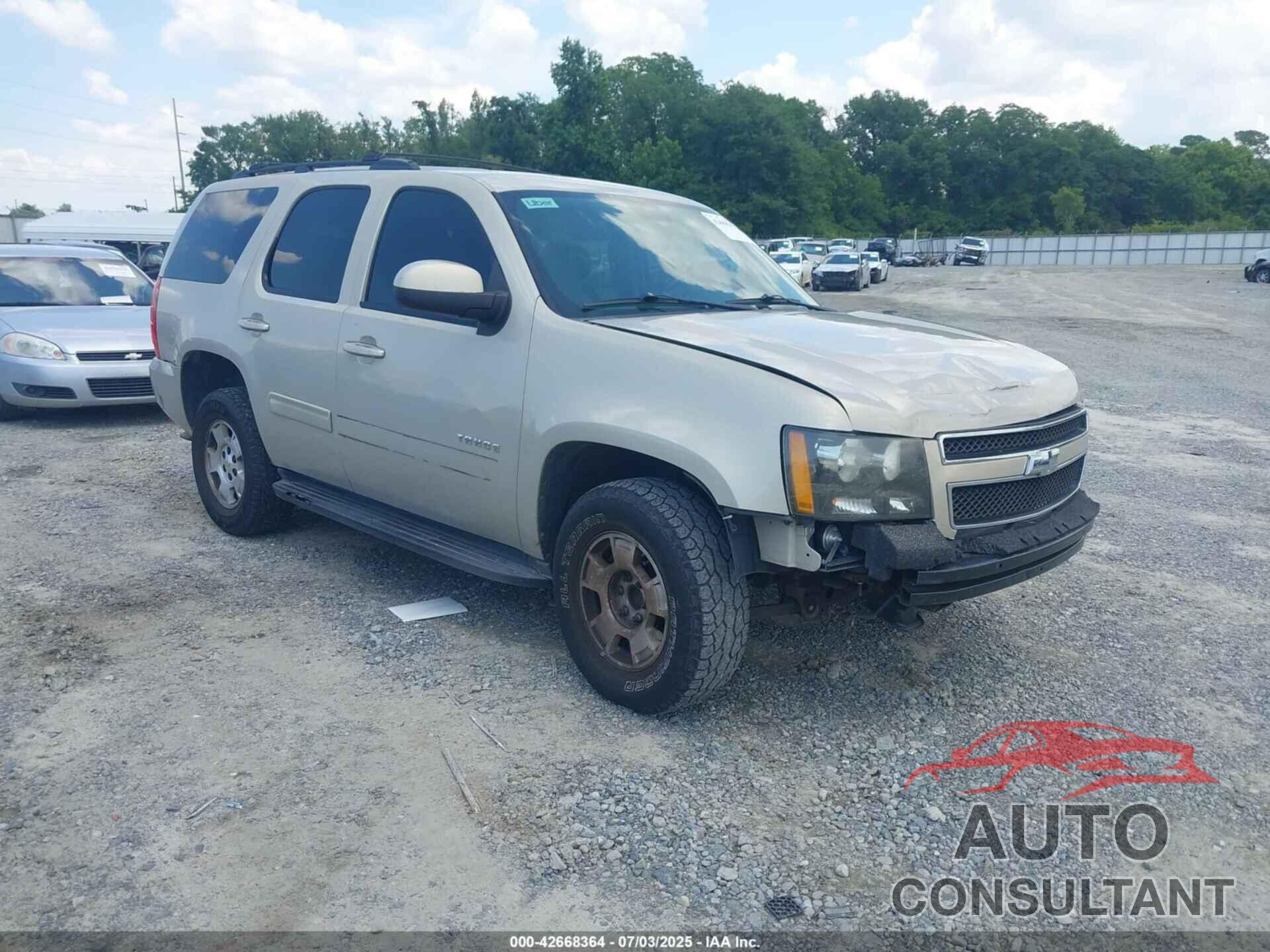 CHEVROLET TAHOE 2011 - 1GNSCAE04BR202828