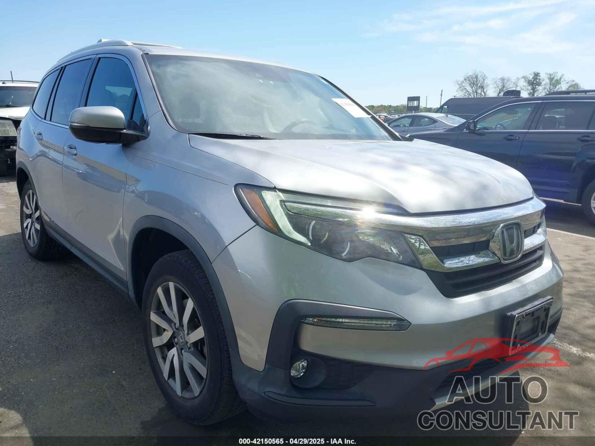 HONDA PILOT 2019 - 5FNYF6H3XKB093231