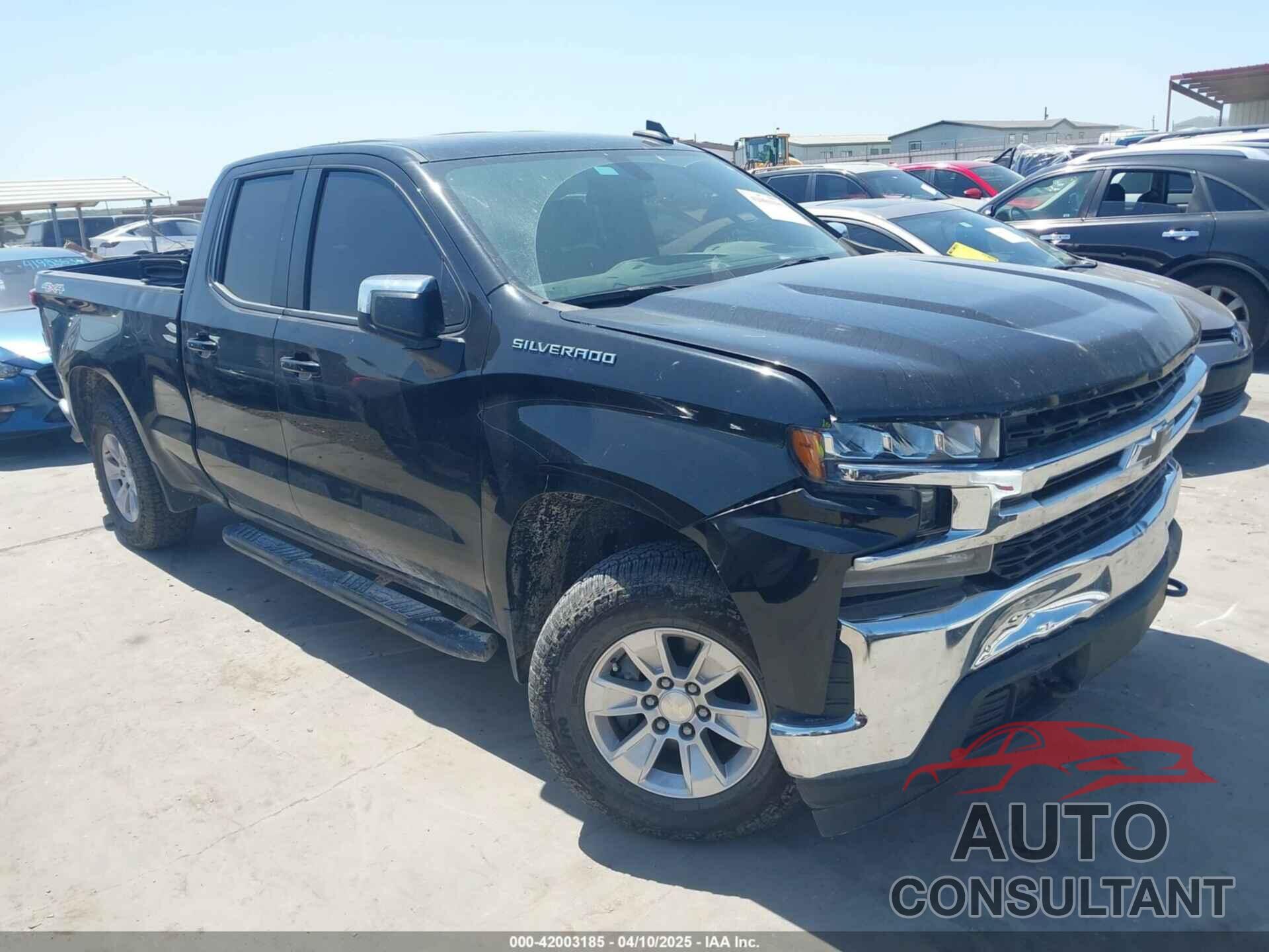 CHEVROLET SILVERADO 1500 2019 - 1GCRYDEK2KZ337625