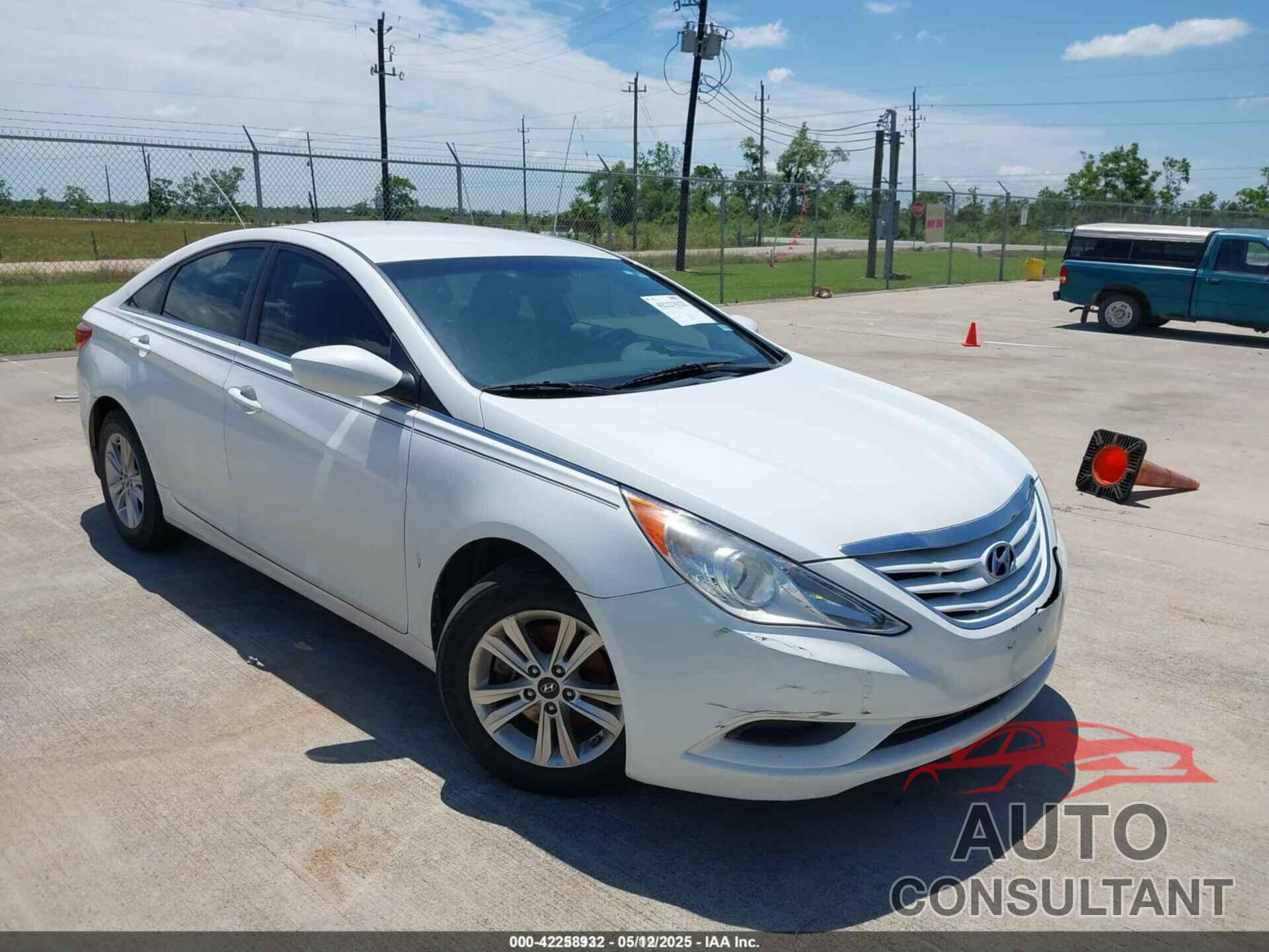 HYUNDAI SONATA 2011 - 5NPEB4AC5BH112315