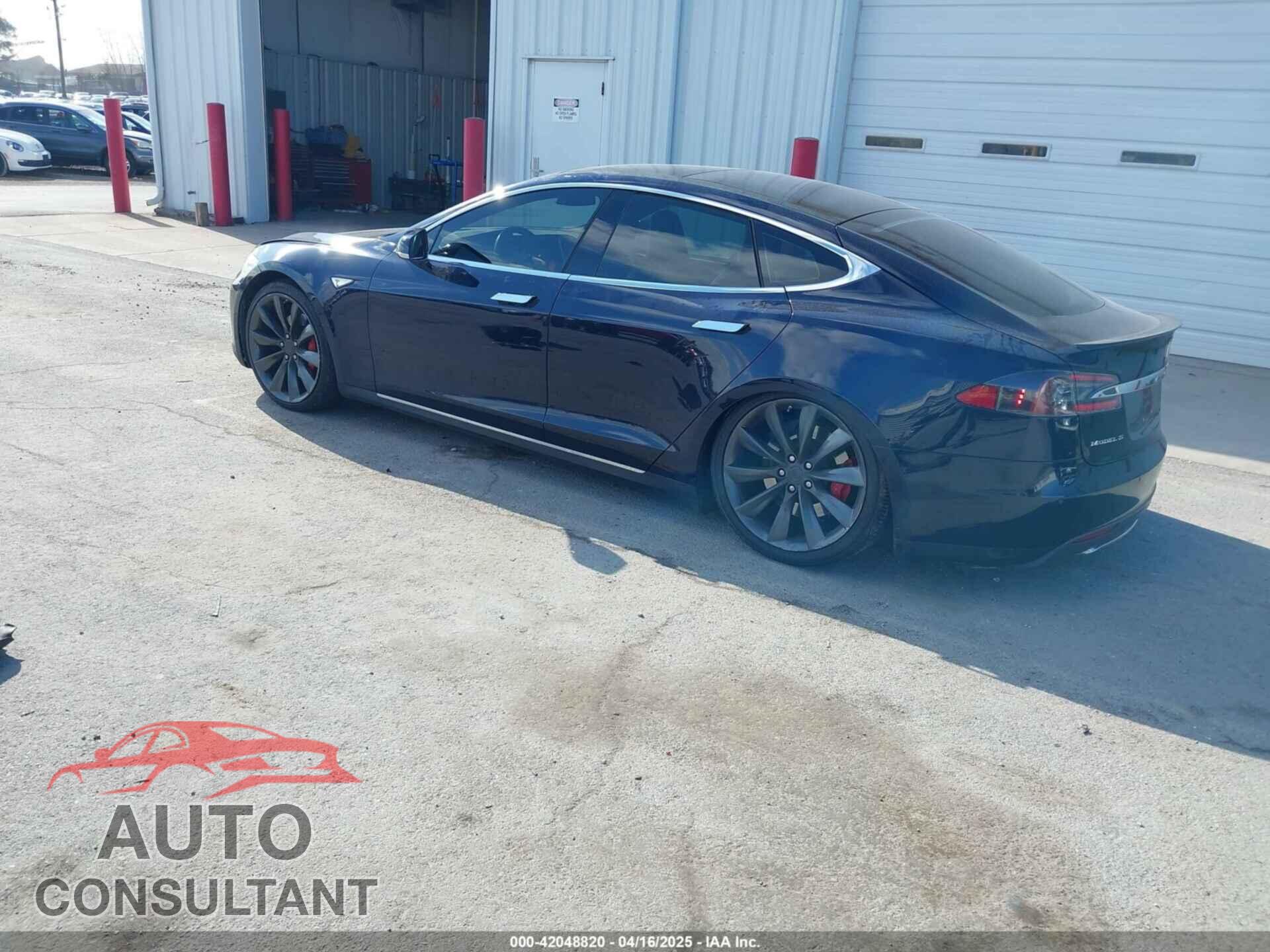 TESLA MODEL S 2014 - 5YJSA1H28EFP62650