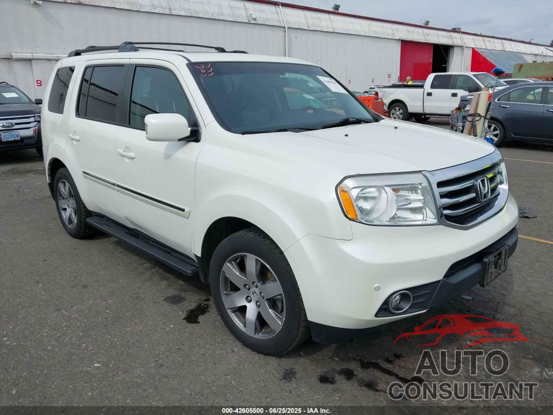 HONDA PILOT 2015 - 5FNYF4H90FB037278
