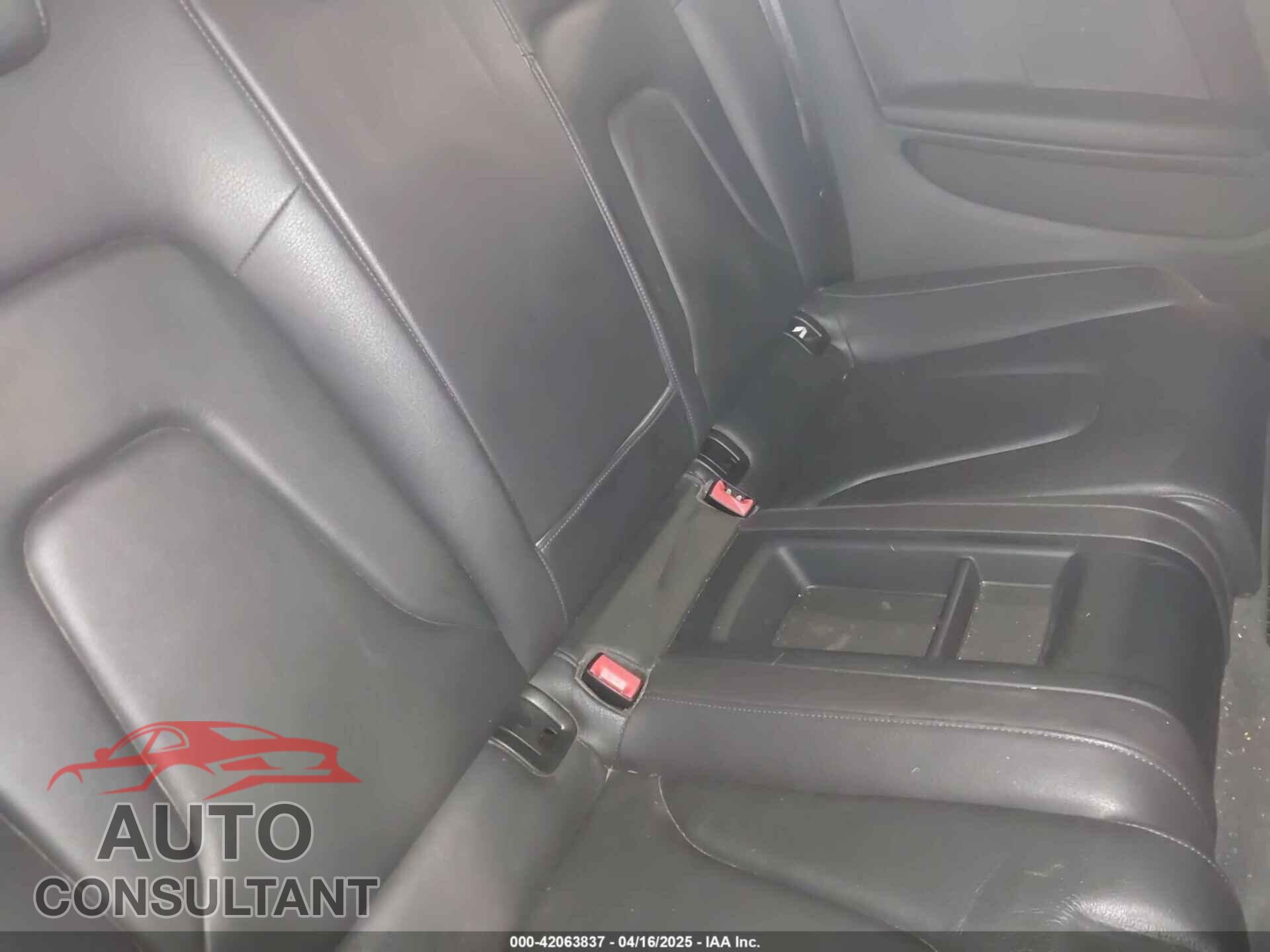AUDI A5 2012 - WAULFAFR3CA028832
