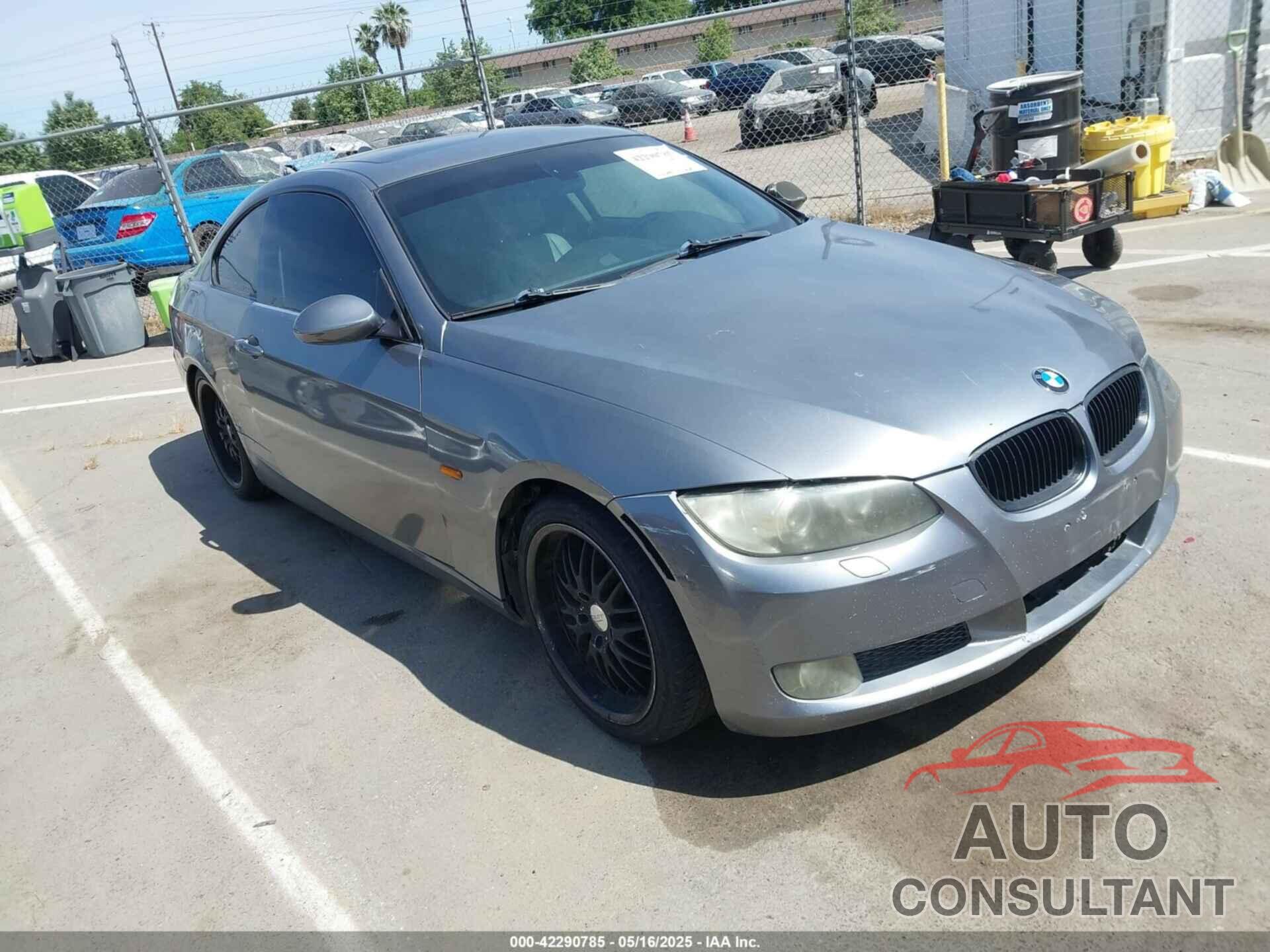 BMW 328I 2009 - WBAWC33599PU83743