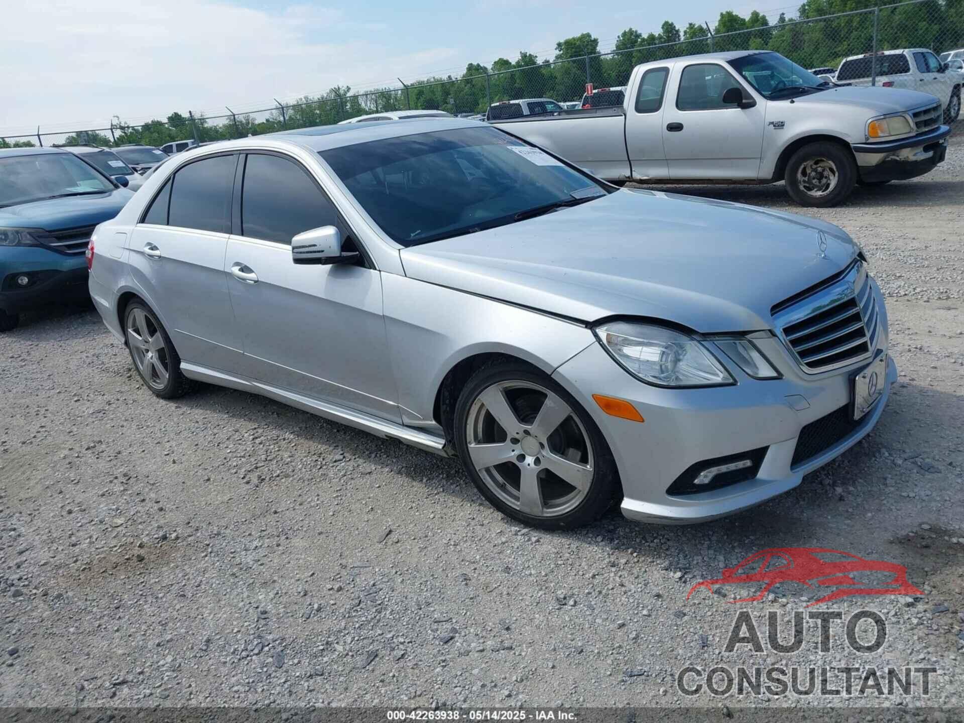 MERCEDES-BENZ E 350 2011 - WDDHF8HB8BA482869
