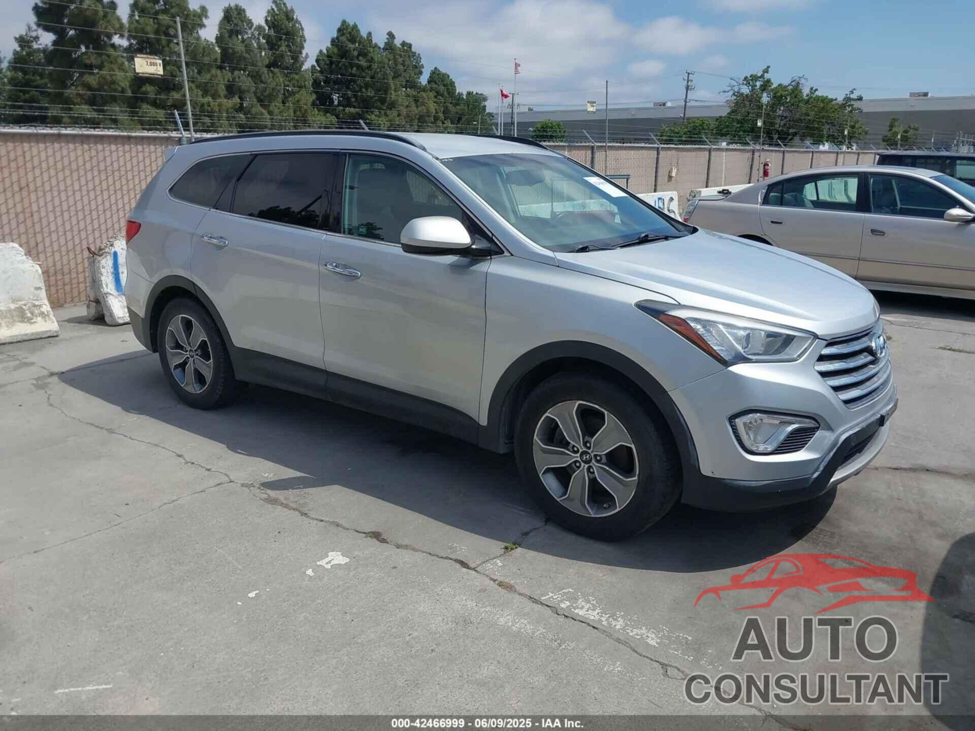 HYUNDAI SANTA FE 2016 - KM8SM4HF2GU144502