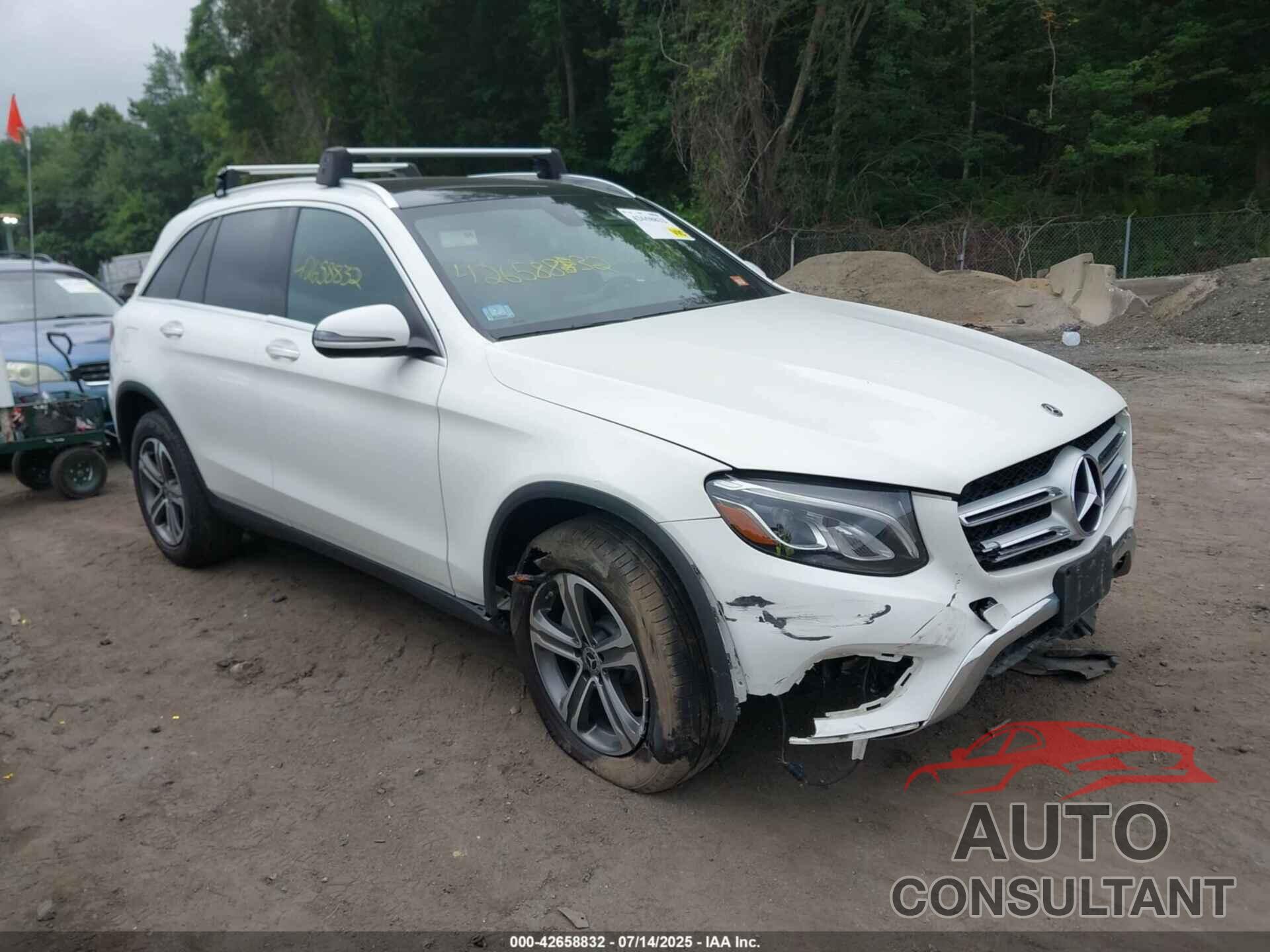 MERCEDES-BENZ GLC 300 2019 - WDC0G4KB6KV148316