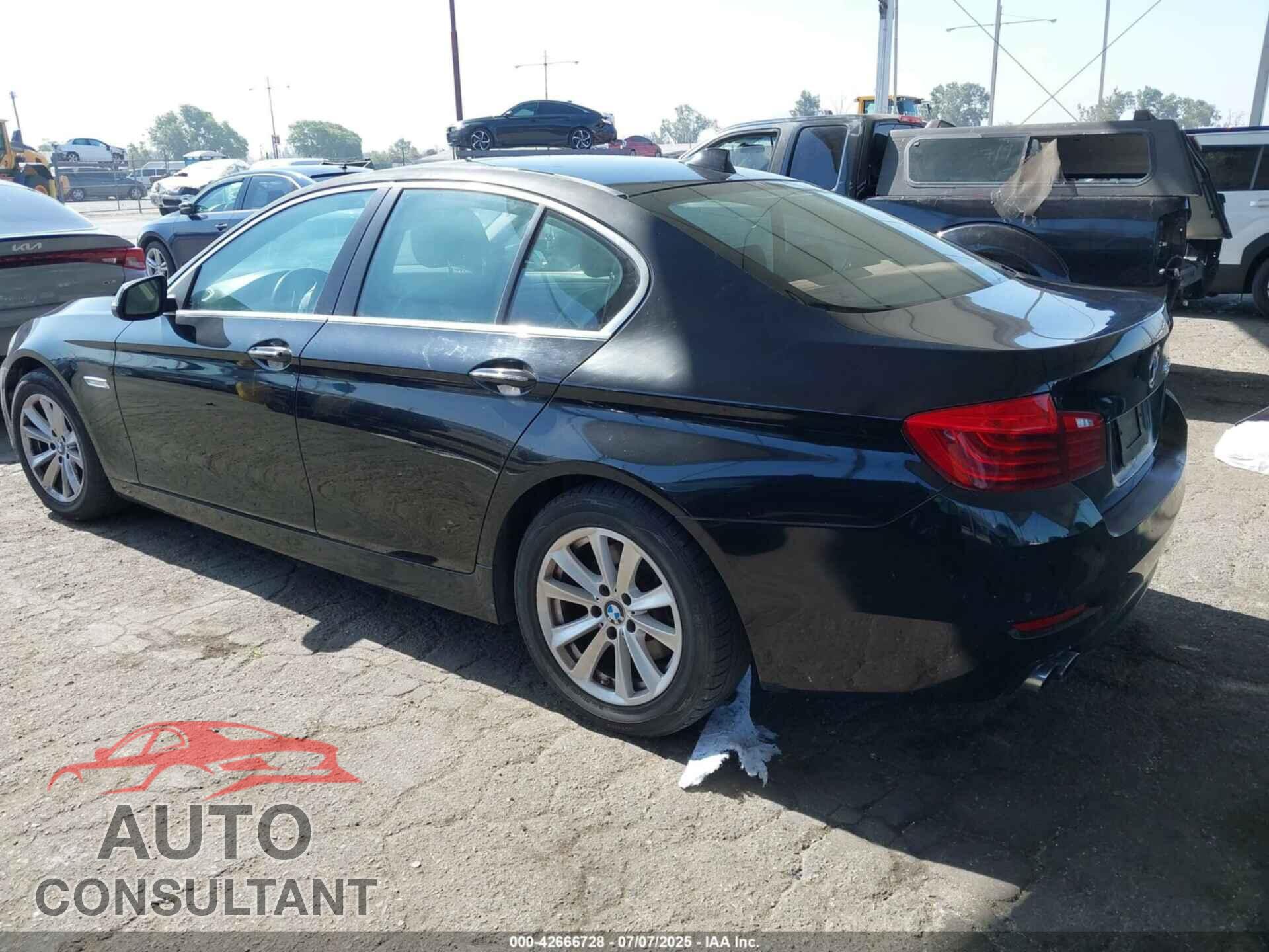 BMW 528I 2015 - WBA5A5C5XFD514508