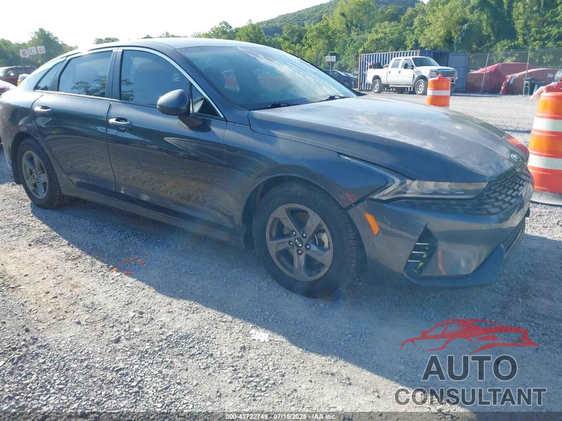 KIA K5 2021 - 5XXG14J27MG024626