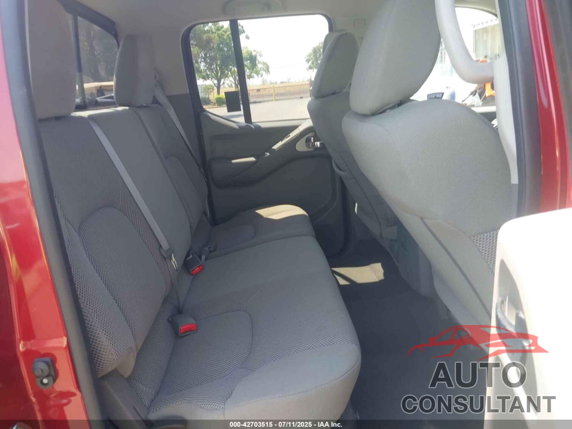 NISSAN FRONTIER 2019 - 1N6AD0EV4KN705996